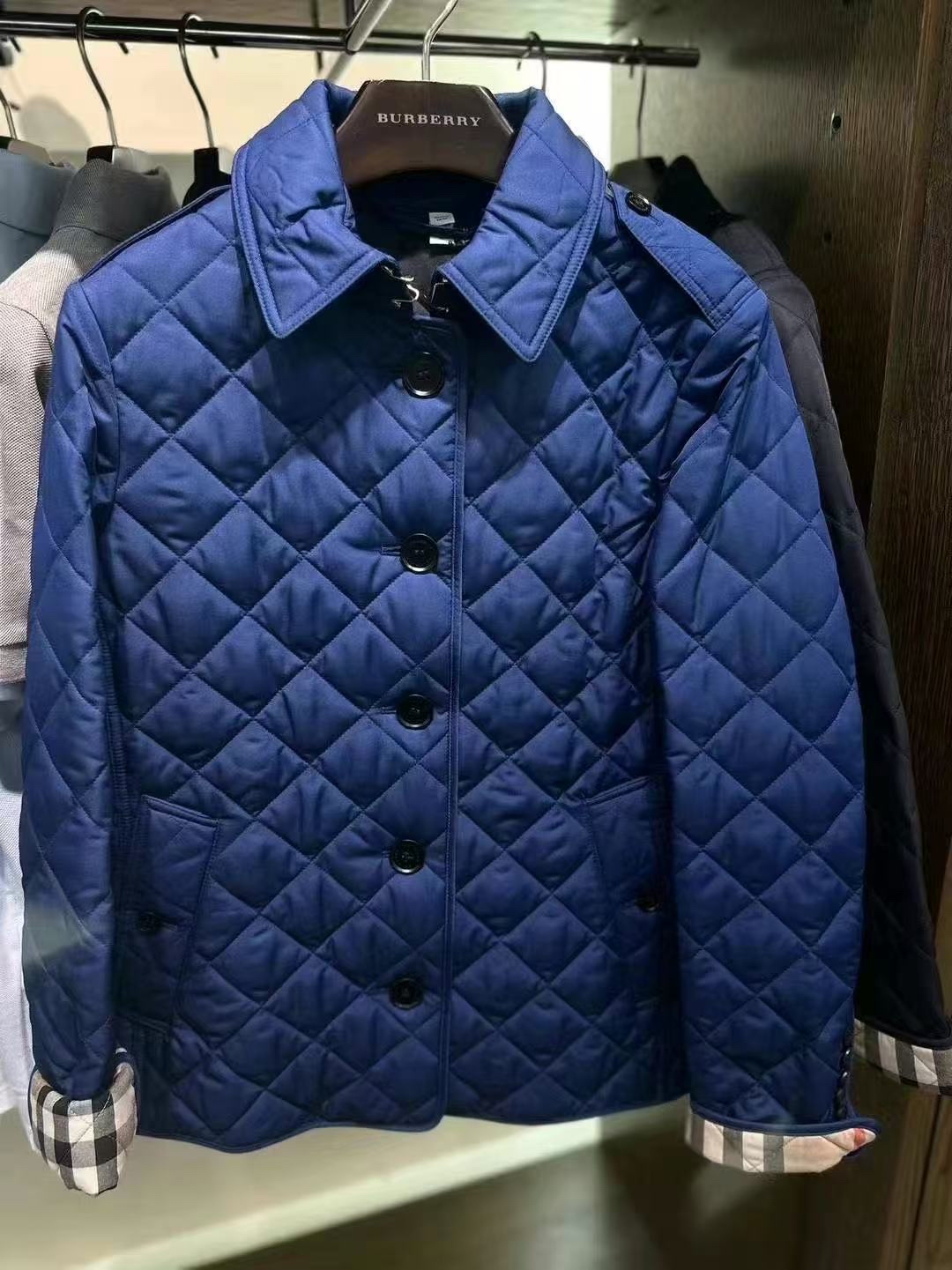 burberry克莱因蓝菱格棉服💙经典永流传