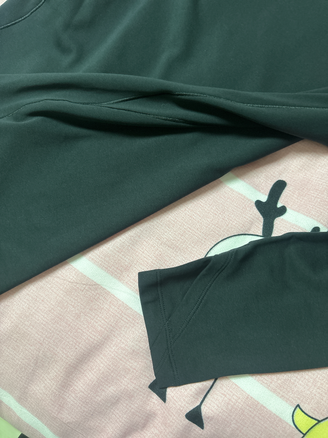 custom review-Arcteryx CORMAC HEAVYWEIGHT HOODY Мужская худи с узорным принтом и спущенным плечом