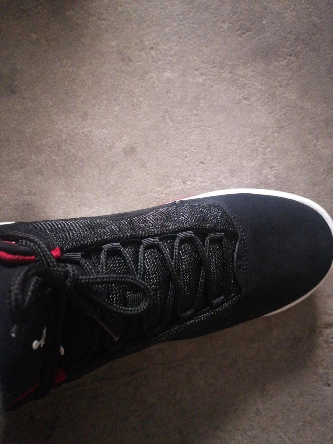 custom review-Jordan Max Aura 2 Амортизация Противоскользящий Устойчивый к истиранию Дышащий MID Топ Винтажные баскетбольные кроссовки