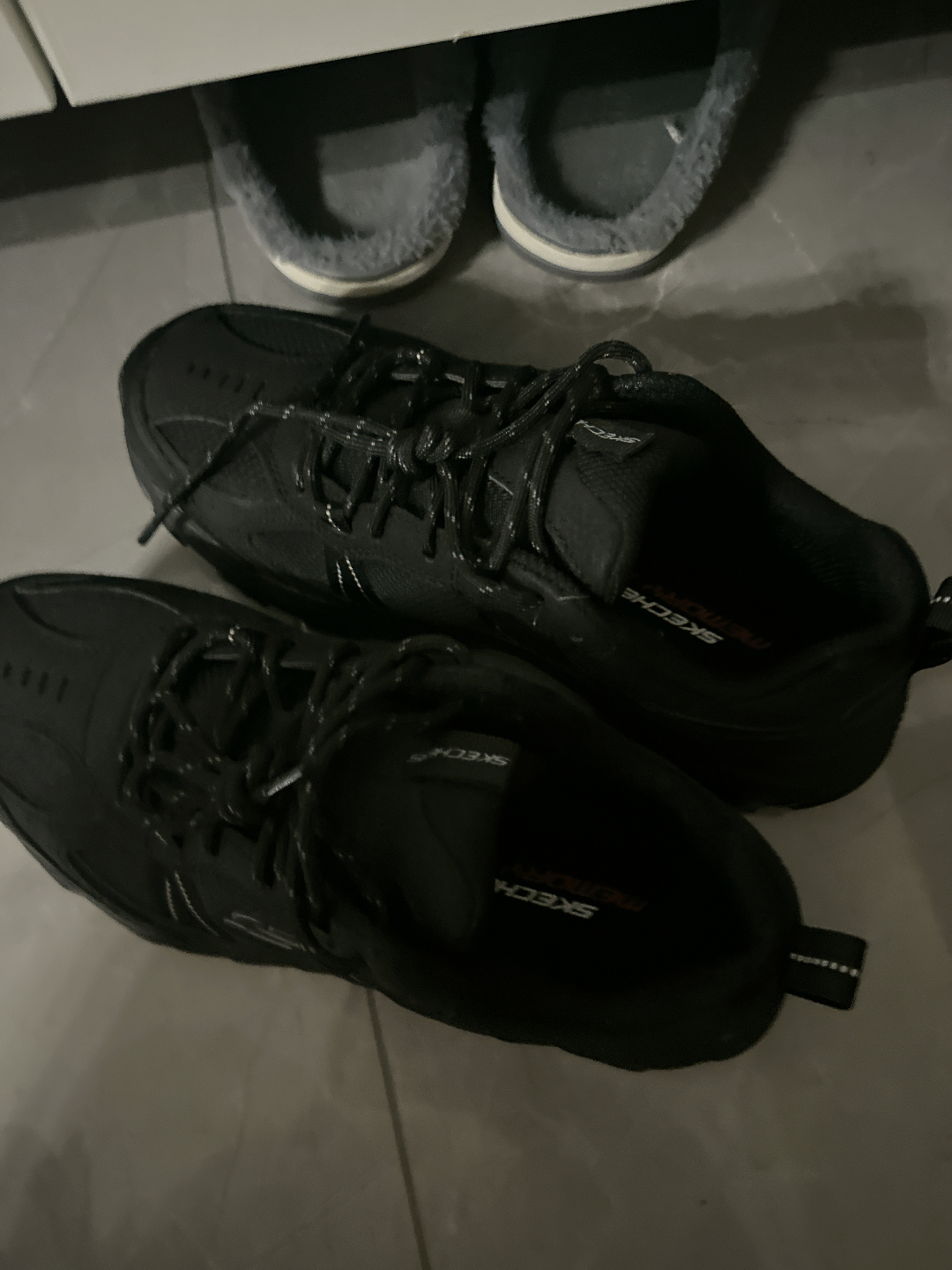 custom review-Skechers Износостойкий Дышащий Поддерживающий Низкий Верх Уличная Обувь Мужская Черная