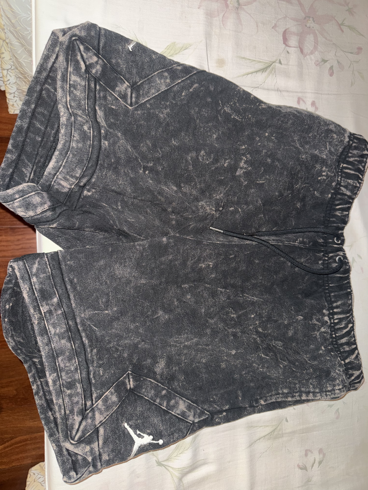 custom review-Jordan Essentials Повседневные шорты Мужские Черные