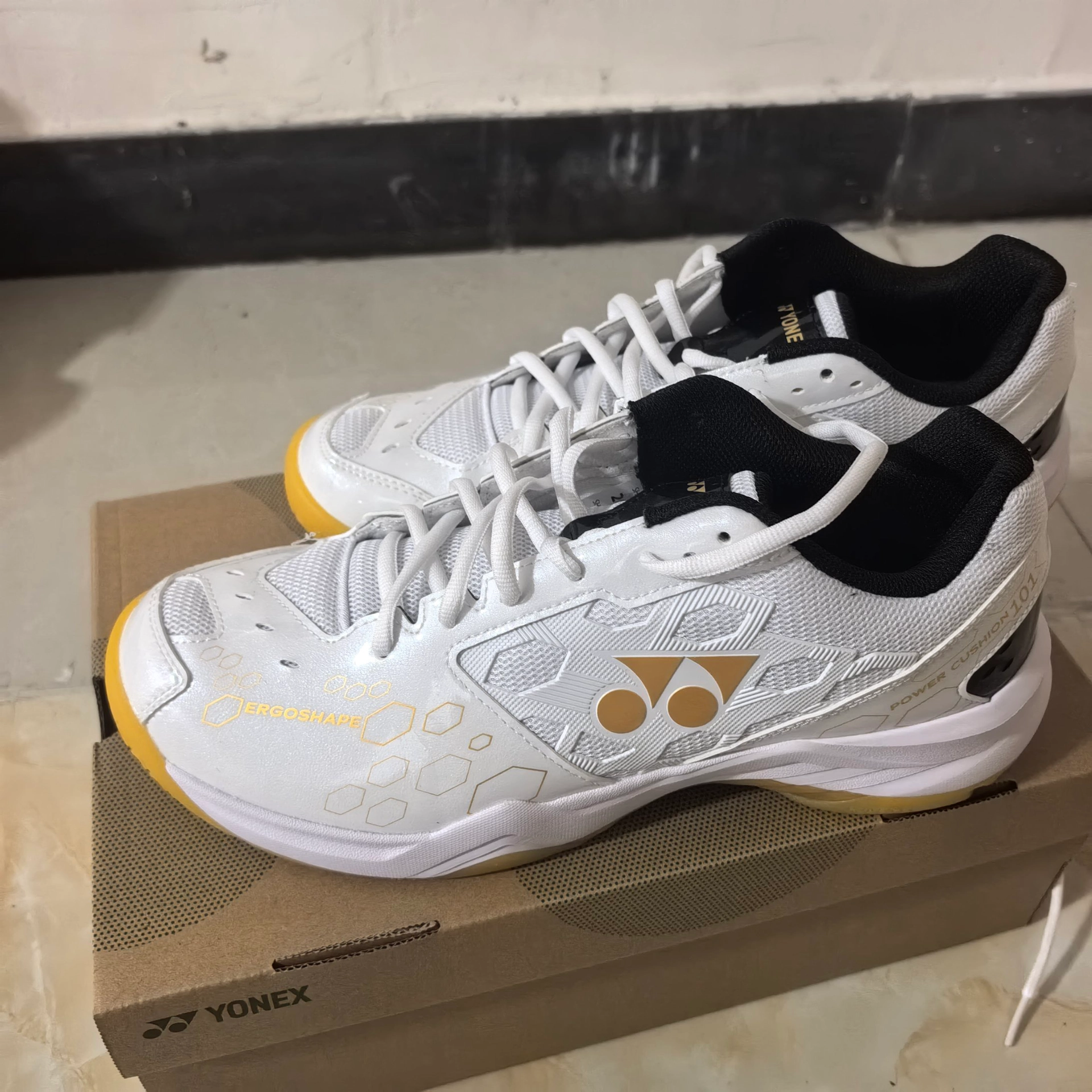 custom review-YONEX Амортизирующая стелька искусственная кожа низкий топ обувь для бадминтона унисекс белый золото