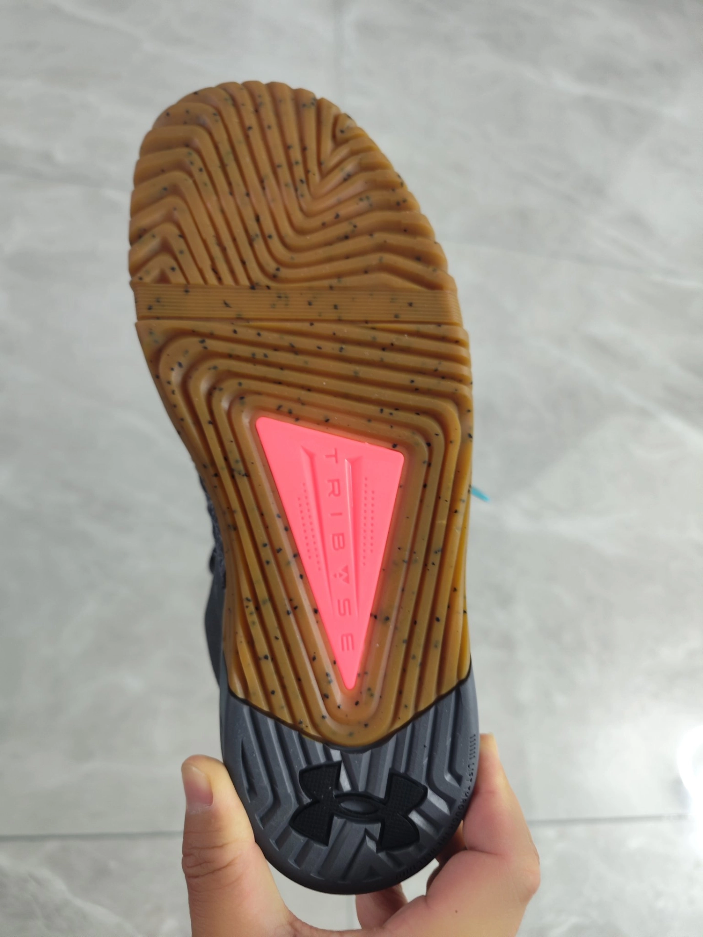 custom review-Under Armour Reign 6 Slip-Resistant Abrasion-Resistant Low-Top Training Shoes Men's Dark Gray Подпись Утеря устойчивость устойчивость к истиранию низкий топ тренировочные кроссовки мужской темно-серый