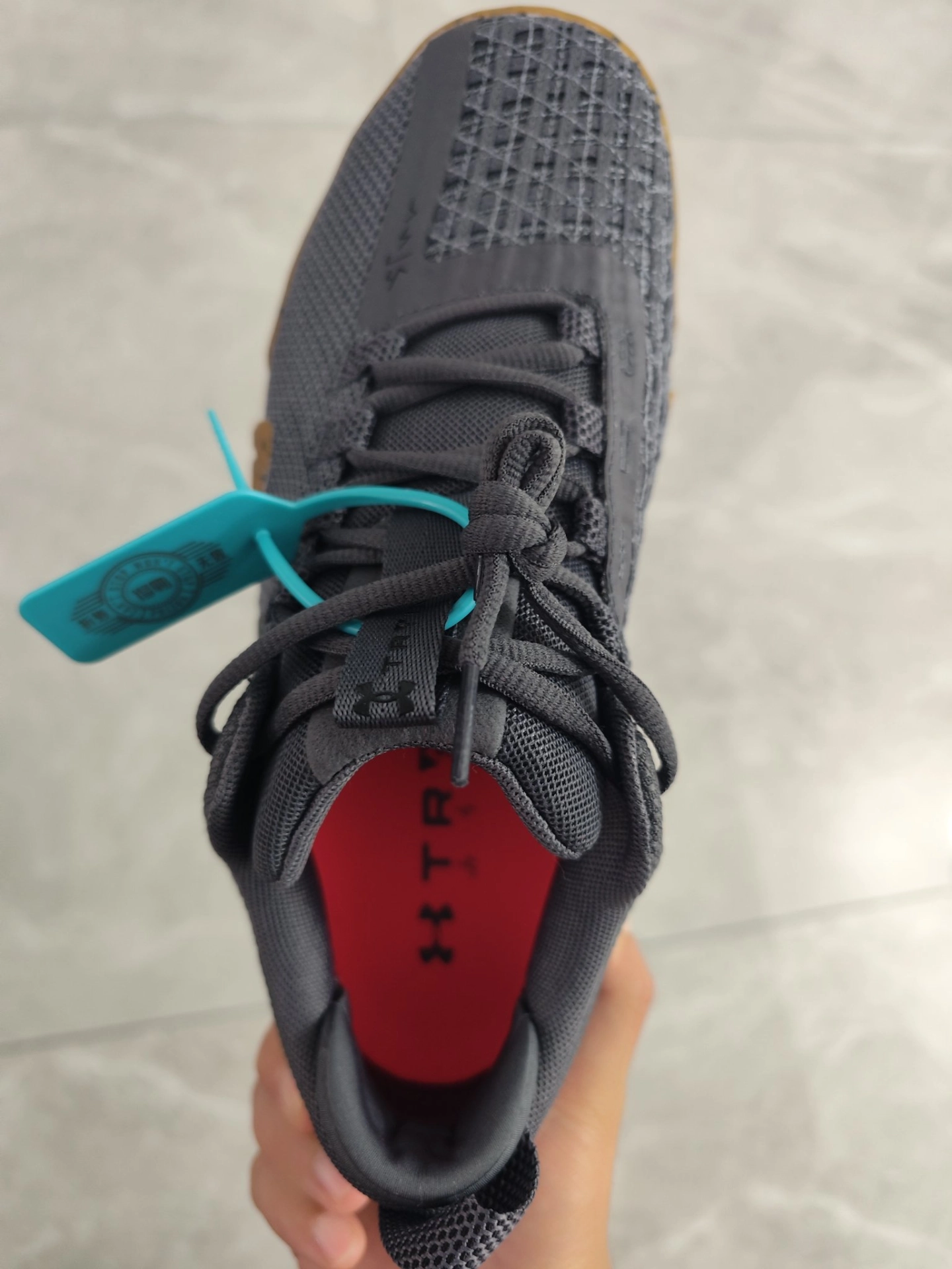 custom review-Under Armour Reign 6 Slip-Resistant Abrasion-Resistant Low-Top Training Shoes Men's Dark Gray Подпись Утеря устойчивость устойчивость к истиранию низкий топ тренировочные кроссовки мужской темно-серый