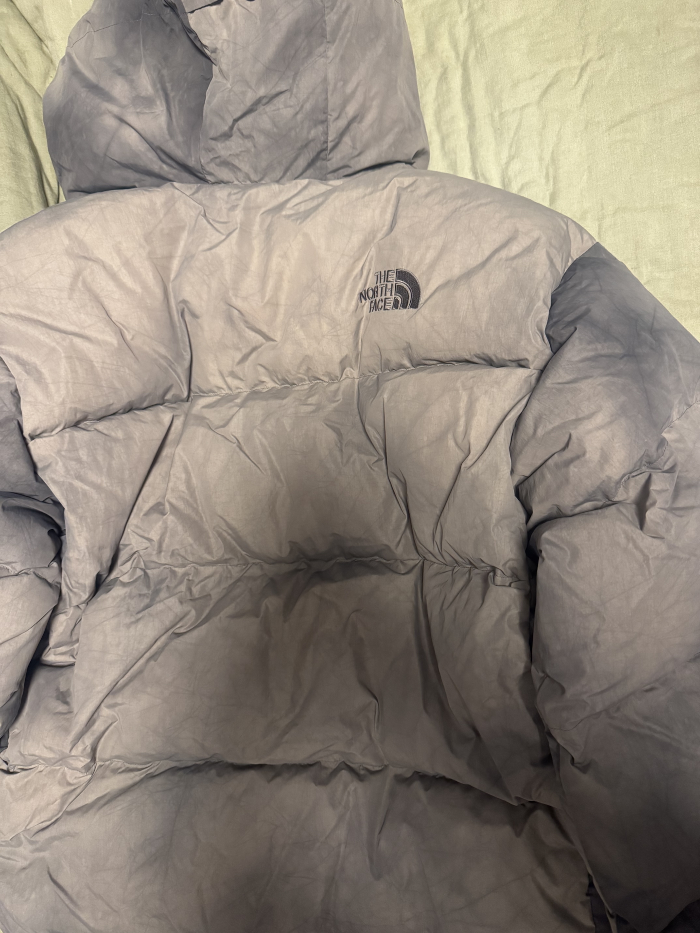 custom review-The North Face Пуховики и зимние пальто унисекс серого цвета