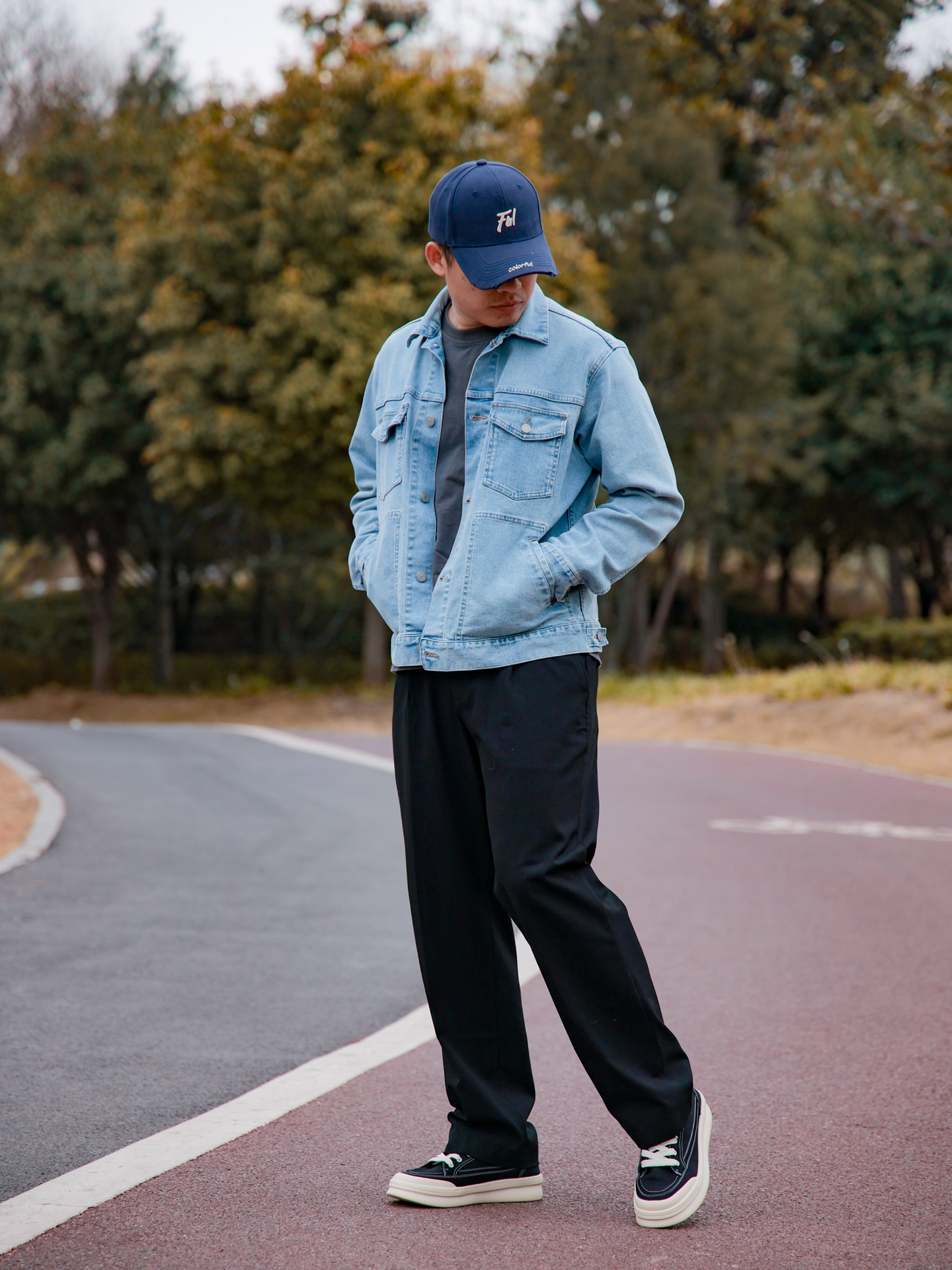 这帆布板鞋出街耍帅真是嘎嘎好使😎