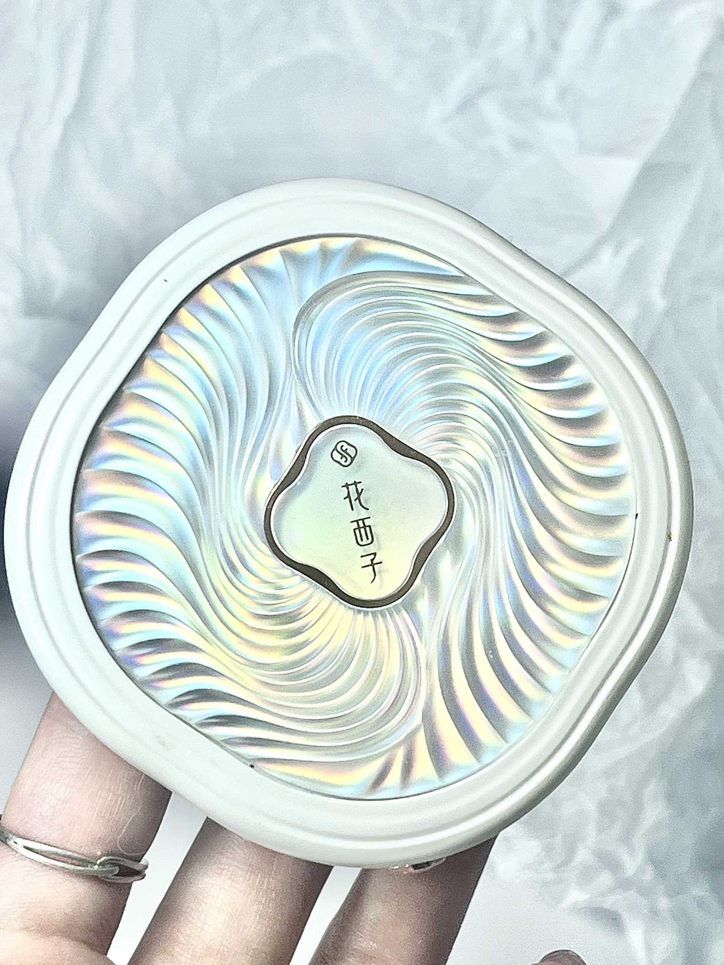 爱用物花西子玉养粉饼