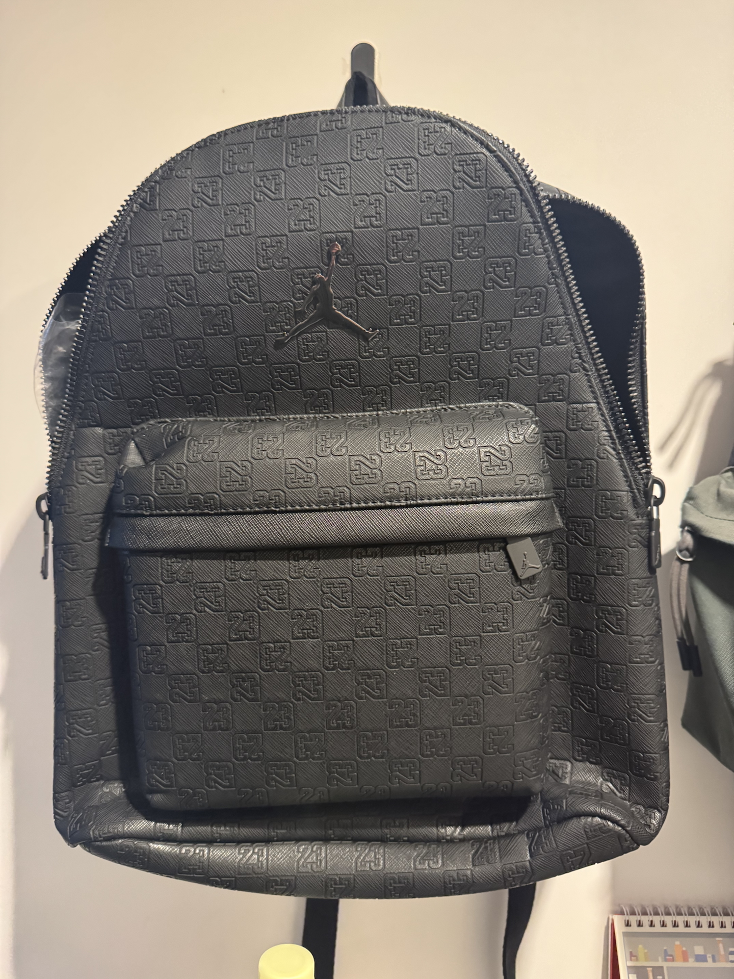 custom review-Jordan PU (полиуретан) Backpack Standard Unisex Black