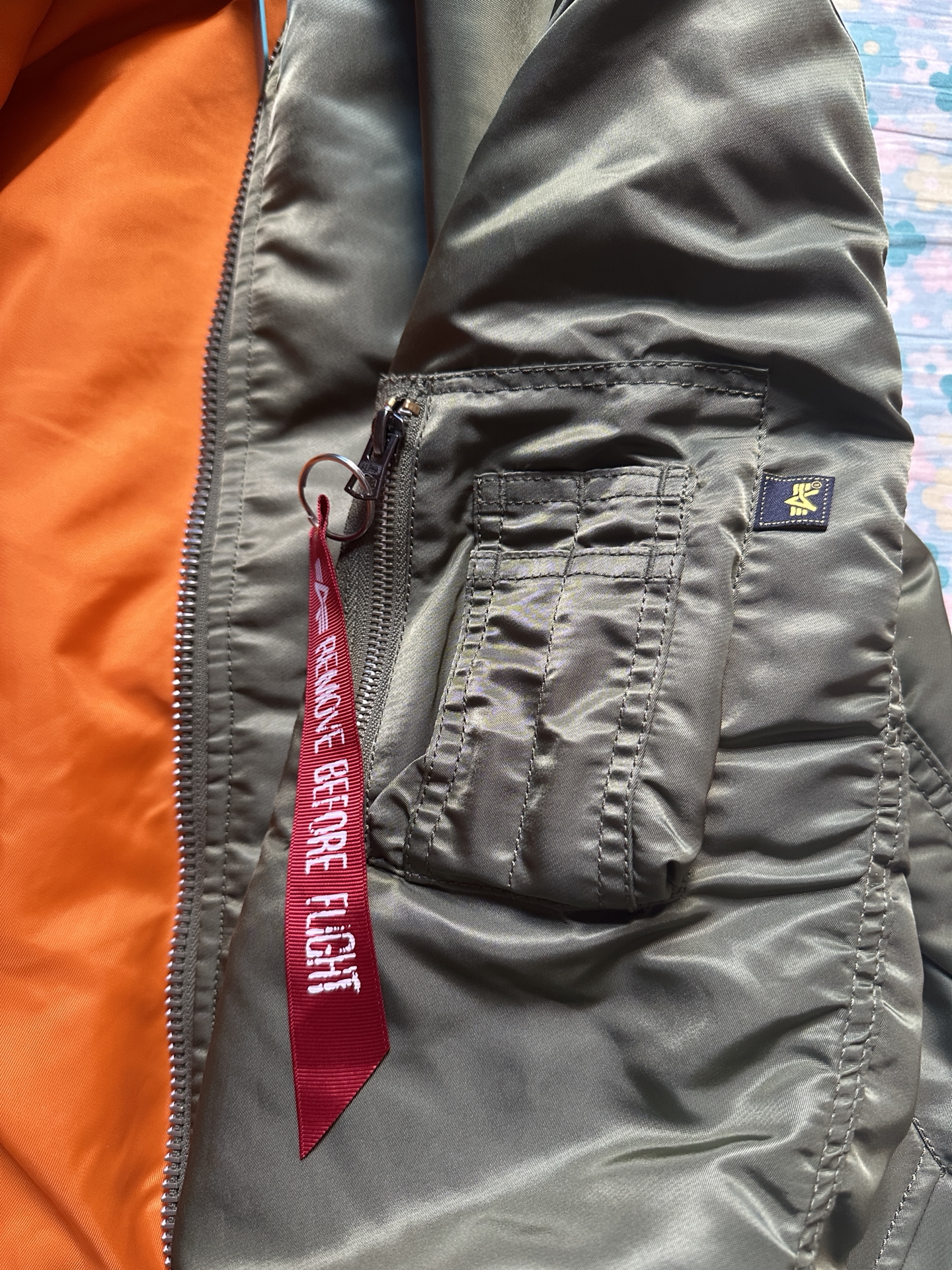 custom review-Совместный бренд Alpha Industries Куртка Унисекс Армейский зеленый