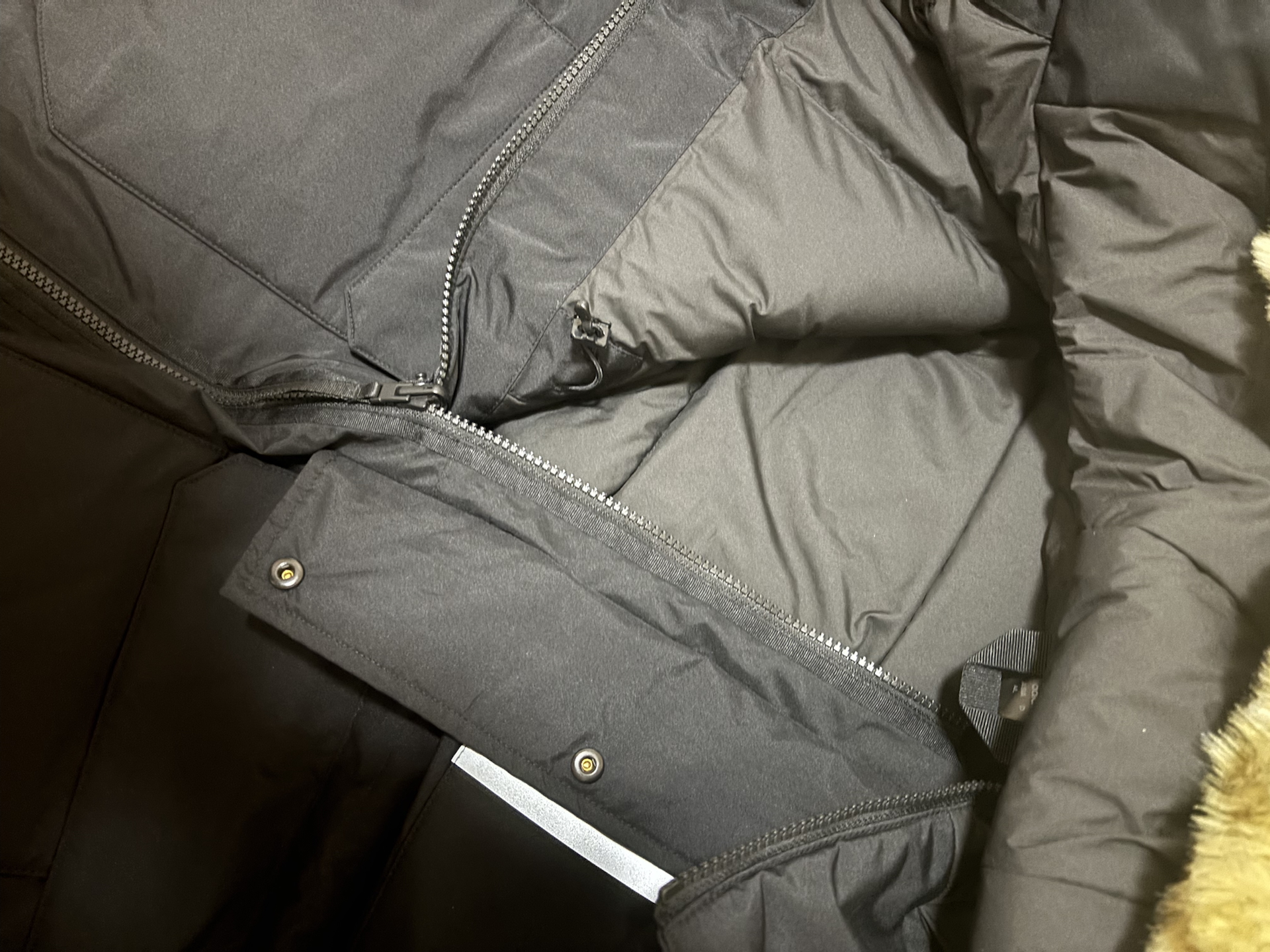 custom review-Adidas Мужские Черные Пуховики