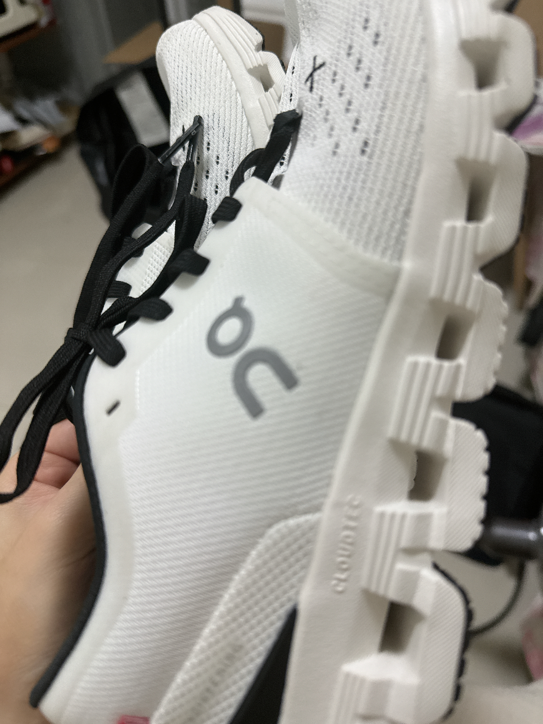 custom review-On Cloud X4 Нескользящие Низкие Кроссовки для тренировок с поддержкой женские белые серый черный