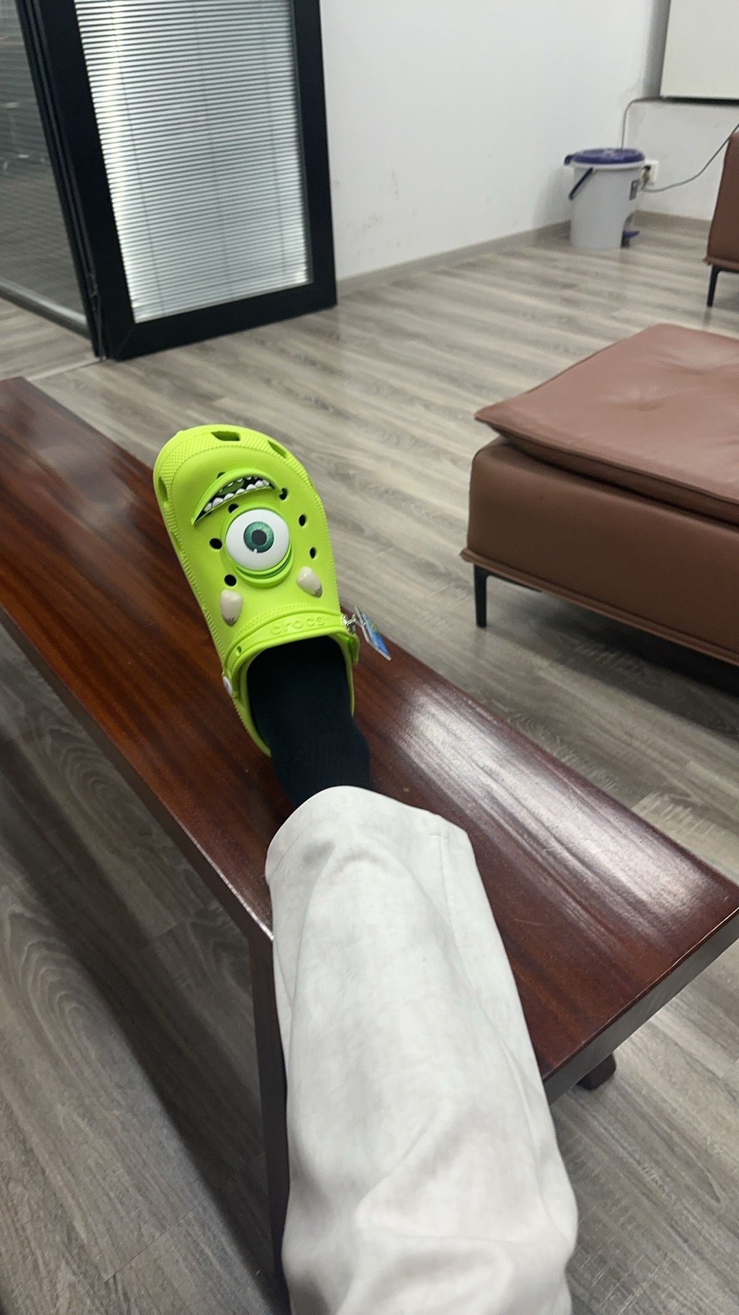 custom review-GUAISHOUDIANLIGONGSI x Crocs Classic Clog Sabo Унисекс Зеленый