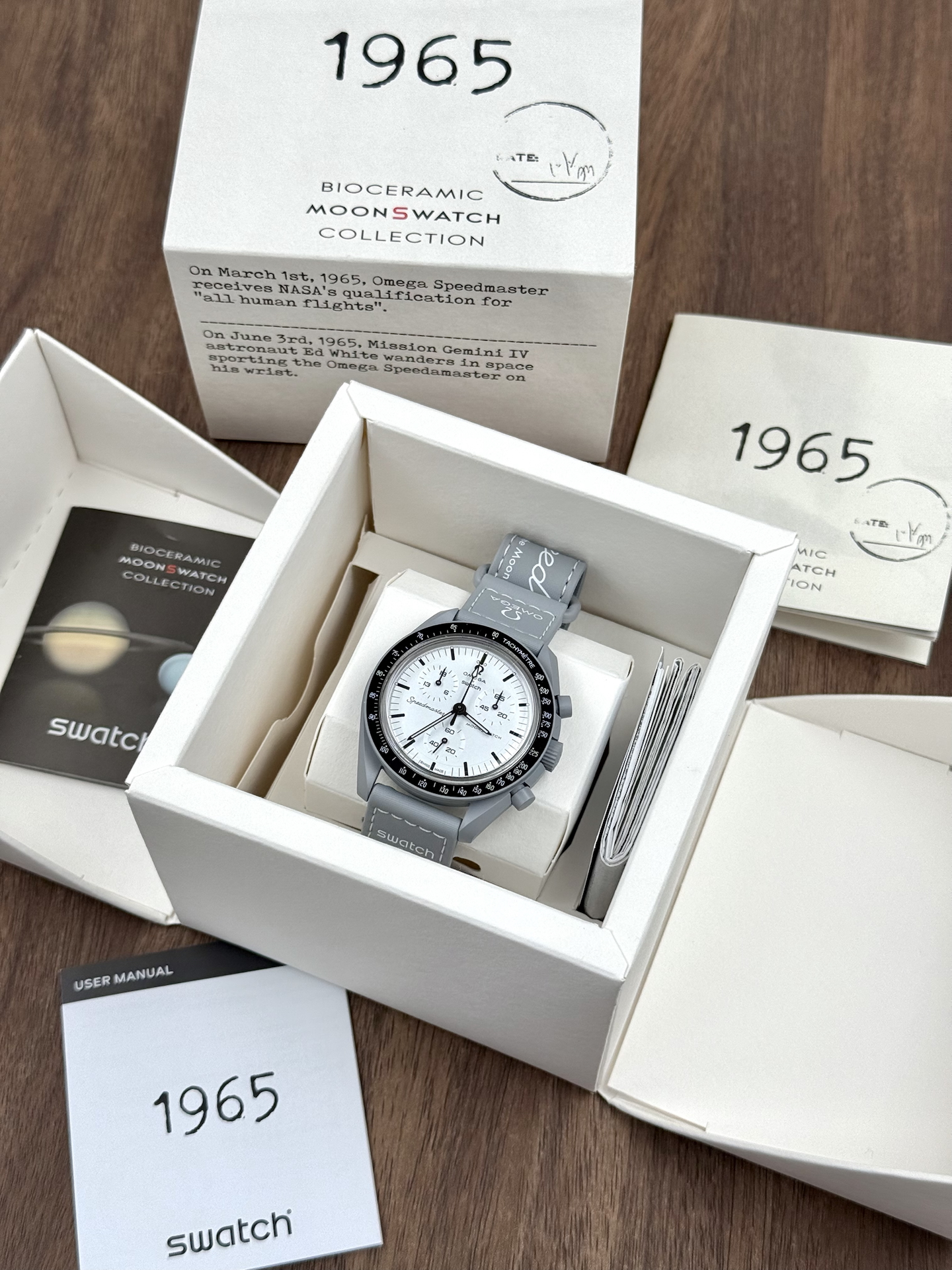 custom review-OMEGA Swatch Quartz Механизм 30 м Водонепроницаемость Унисекс Часы 42 мм Белый Циферблат Резина Биокерамика Шнуровка