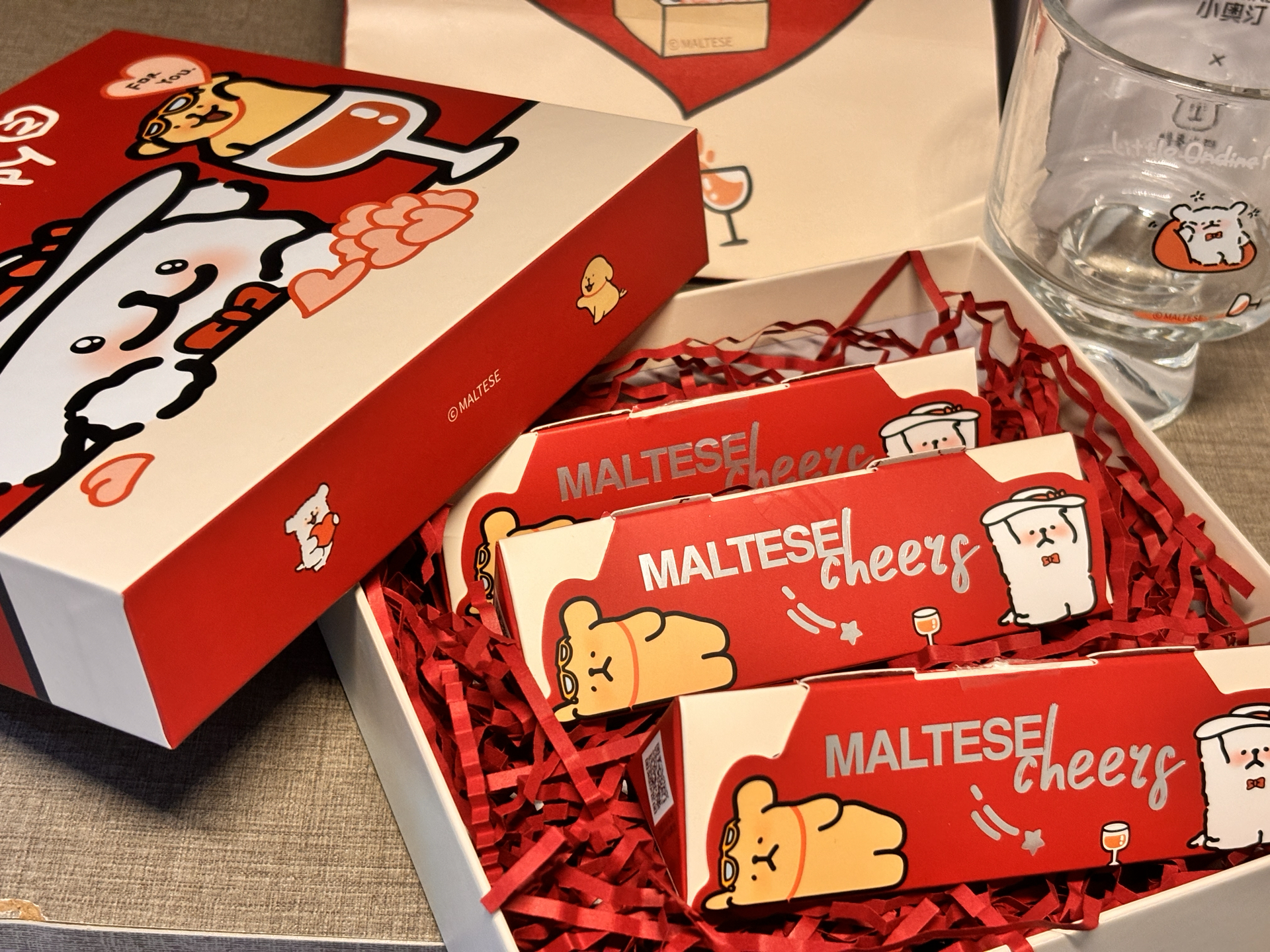 小奥汀&线条小狗 礼盒 尊嘟好喜欢