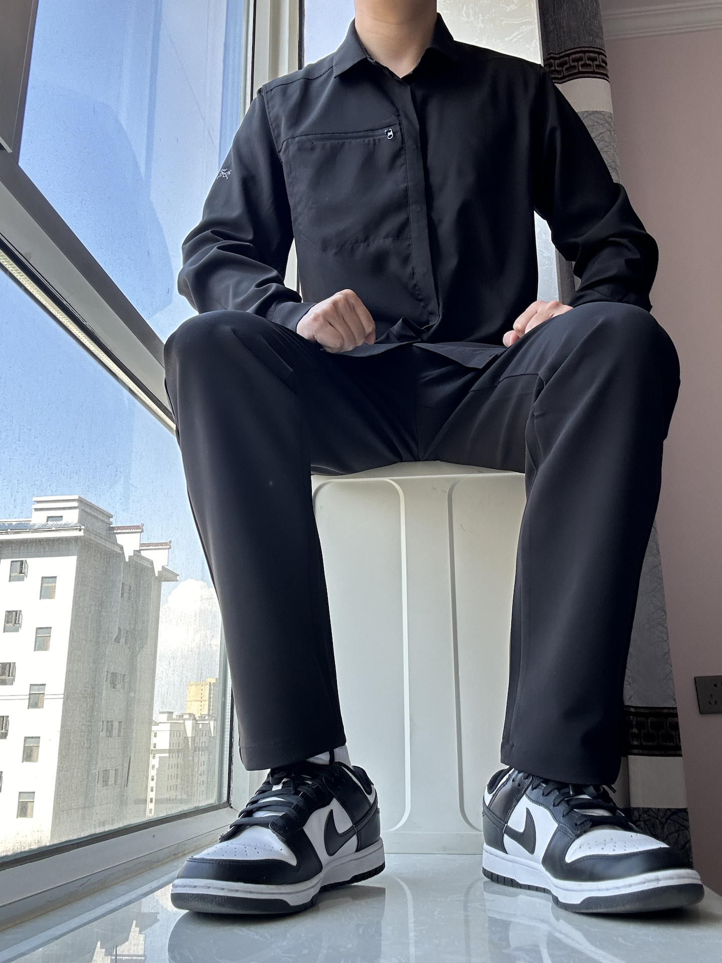 日常通勤风丨男生穿这件西裤包帅的