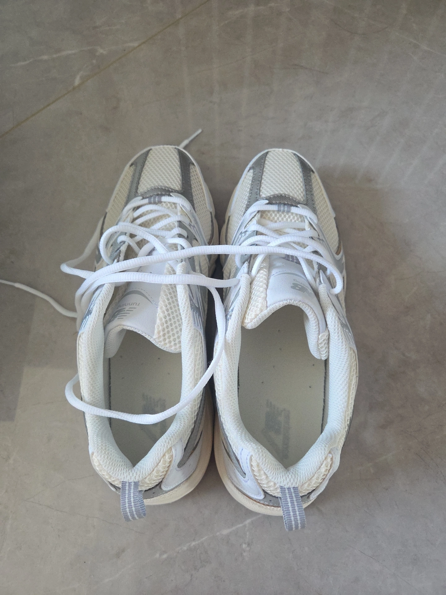 custom review-New Balance NB 530 Амортизация Устойчивость к истиранию Дышащий Низкий Верх Повседневная Городская Коммутация Беговые кроссовки Унисекс Серый Белый