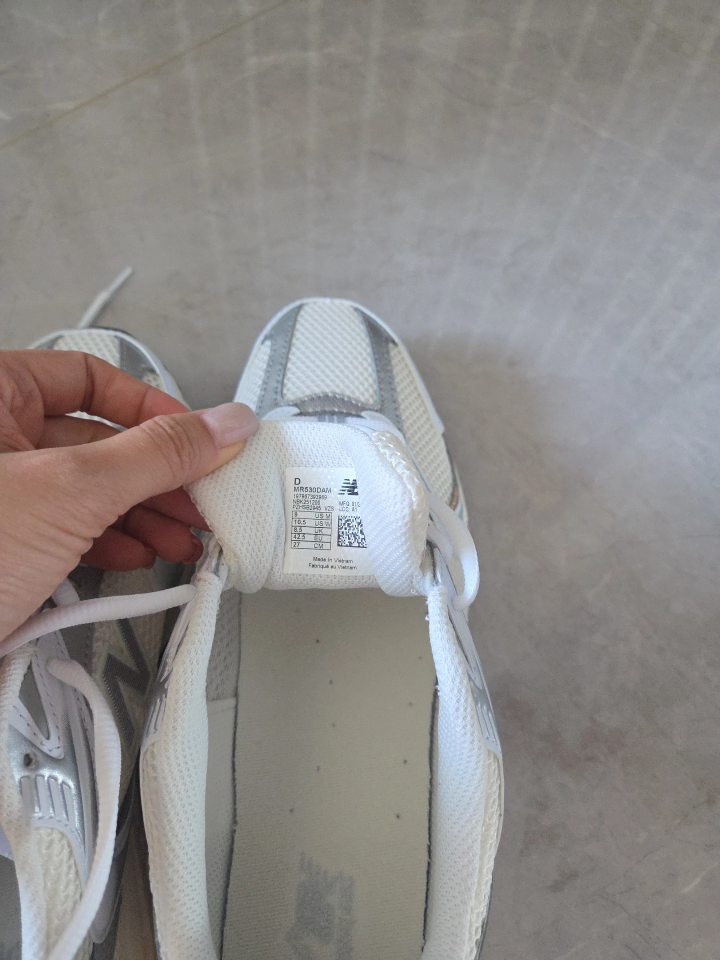 custom review-New Balance NB 530 Амортизация Устойчивость к истиранию Дышащий Низкий Верх Повседневная Городская Коммутация Беговые кроссовки Унисекс Серый Белый