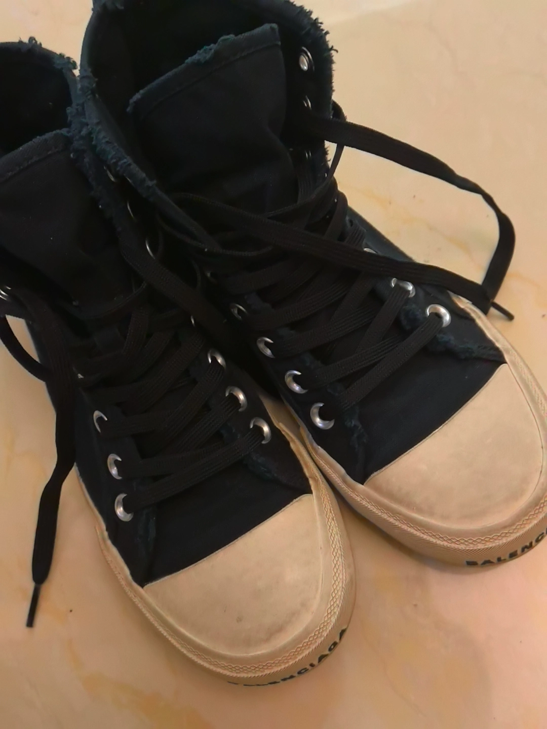 custom review-Balenciaga Париж Стильные Скейтбординги Женские Черные Потертые