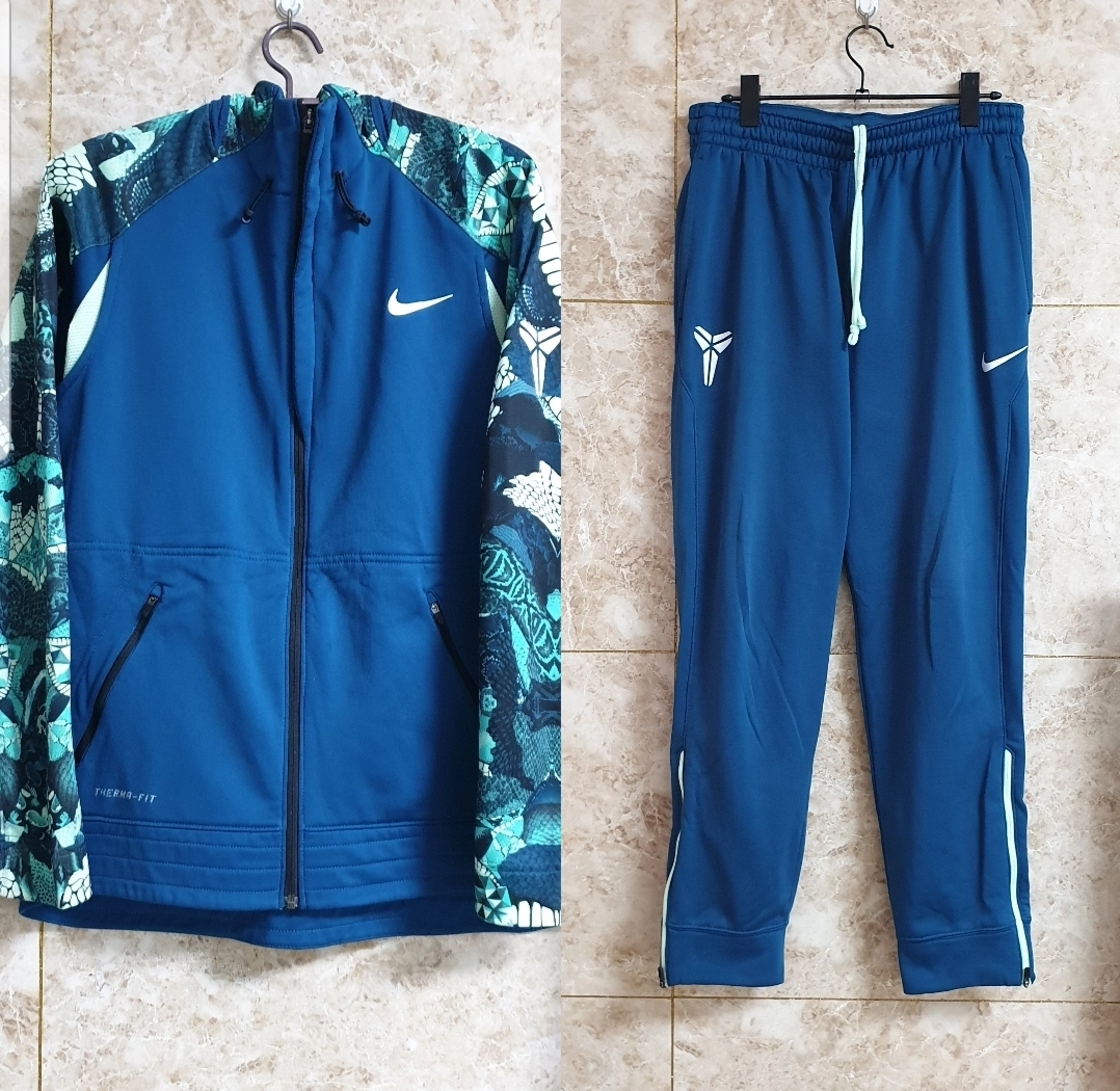 科比10 2015年 球员通道 蛇纹外套长裤