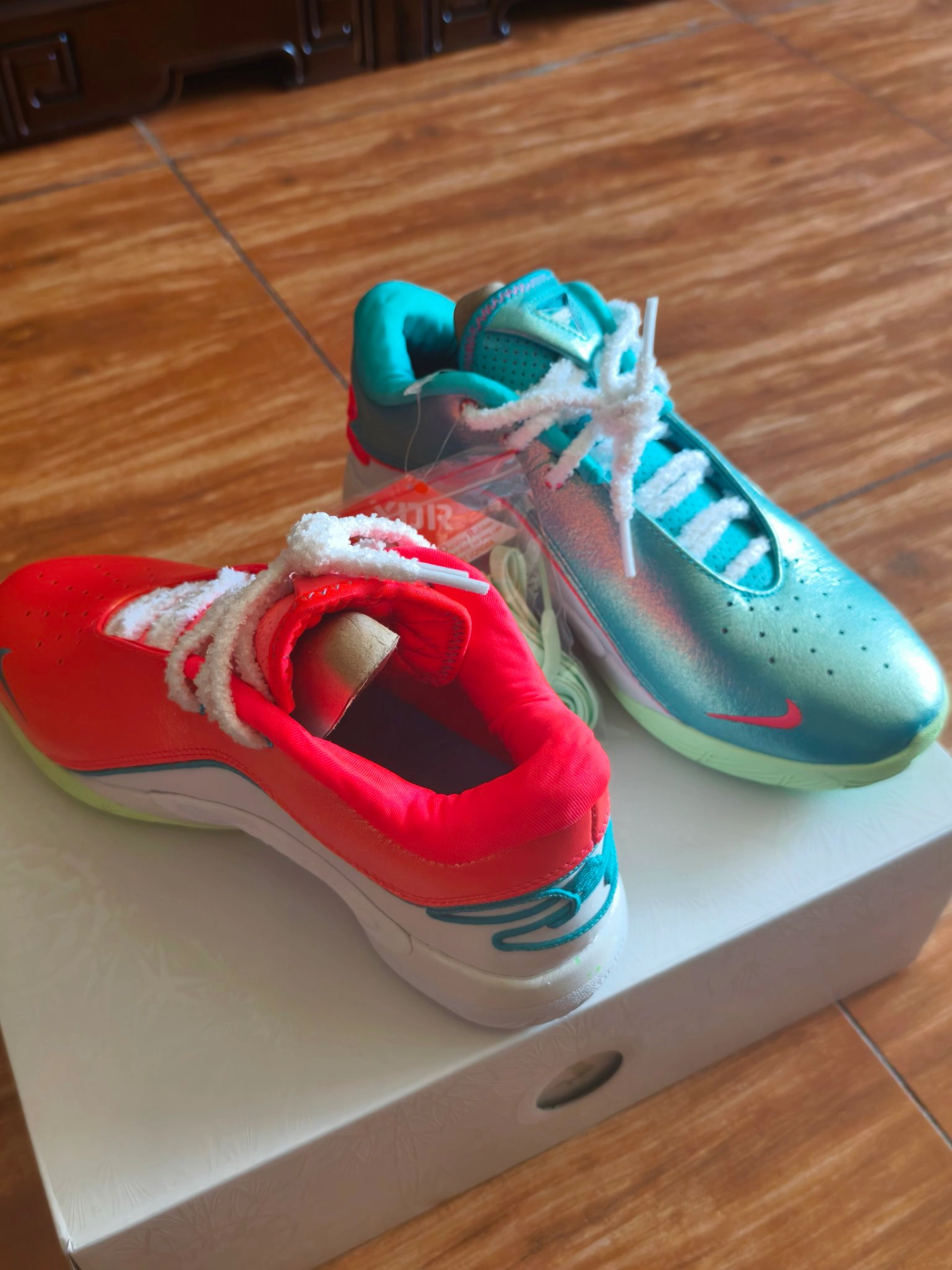 custom review-Nike LeBron 22 Амортизаторы Slip-resistant устойчивые к истиранию Низкий топ Баскетбольные кроссовки Мужские Зеленый Белый Красный