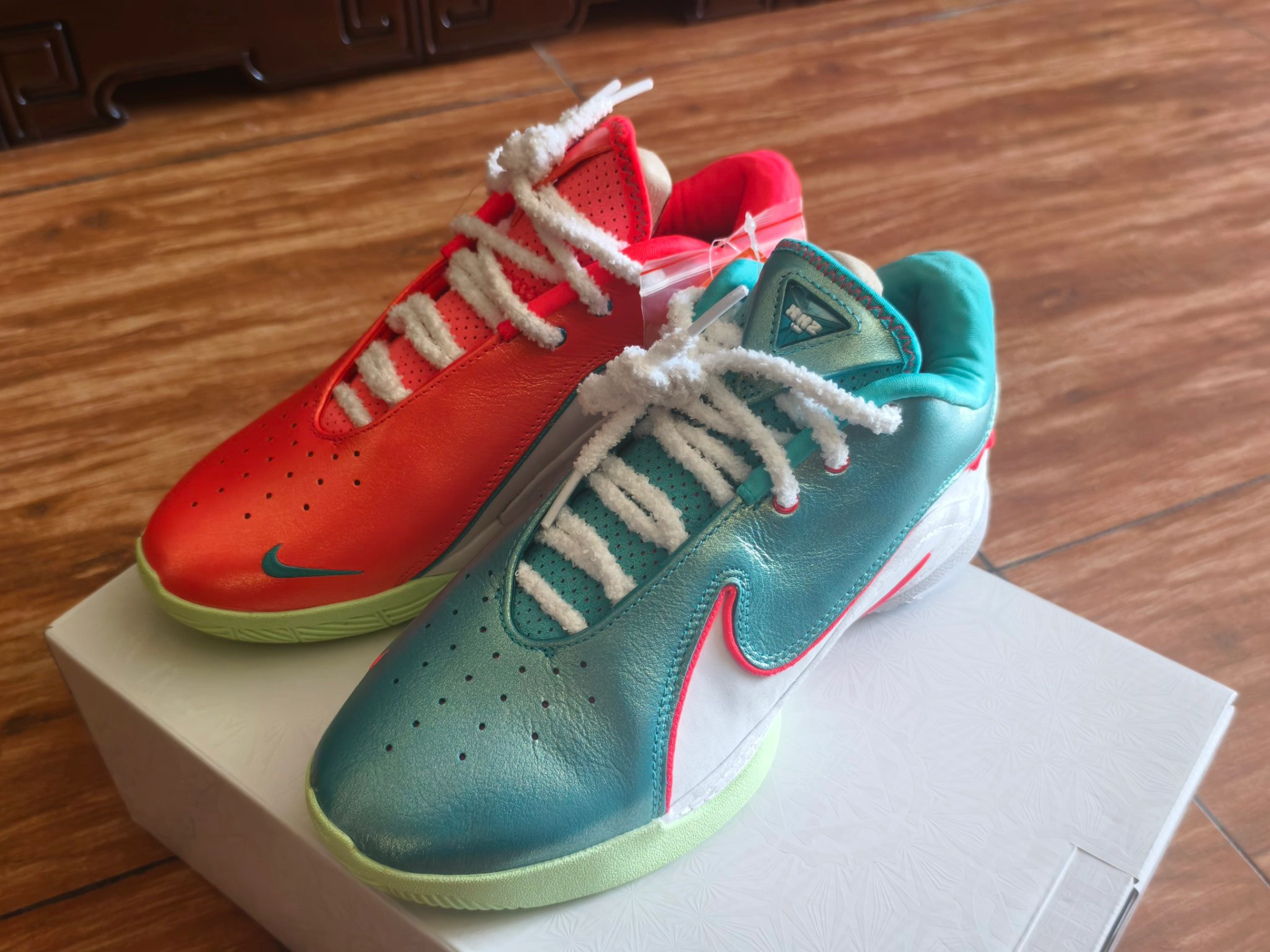 custom review-Nike LeBron 22 Амортизаторы Slip-resistant устойчивые к истиранию Низкий топ Баскетбольные кроссовки Мужские Зеленый Белый Красный