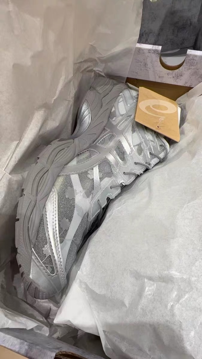 custom review-Cecilie Bahnsen x Asics Гель CUMULUS 16 Сетка Устойчивый к абразиву Низкий Топ Беговые кроссовки Унисекс Серый Черный