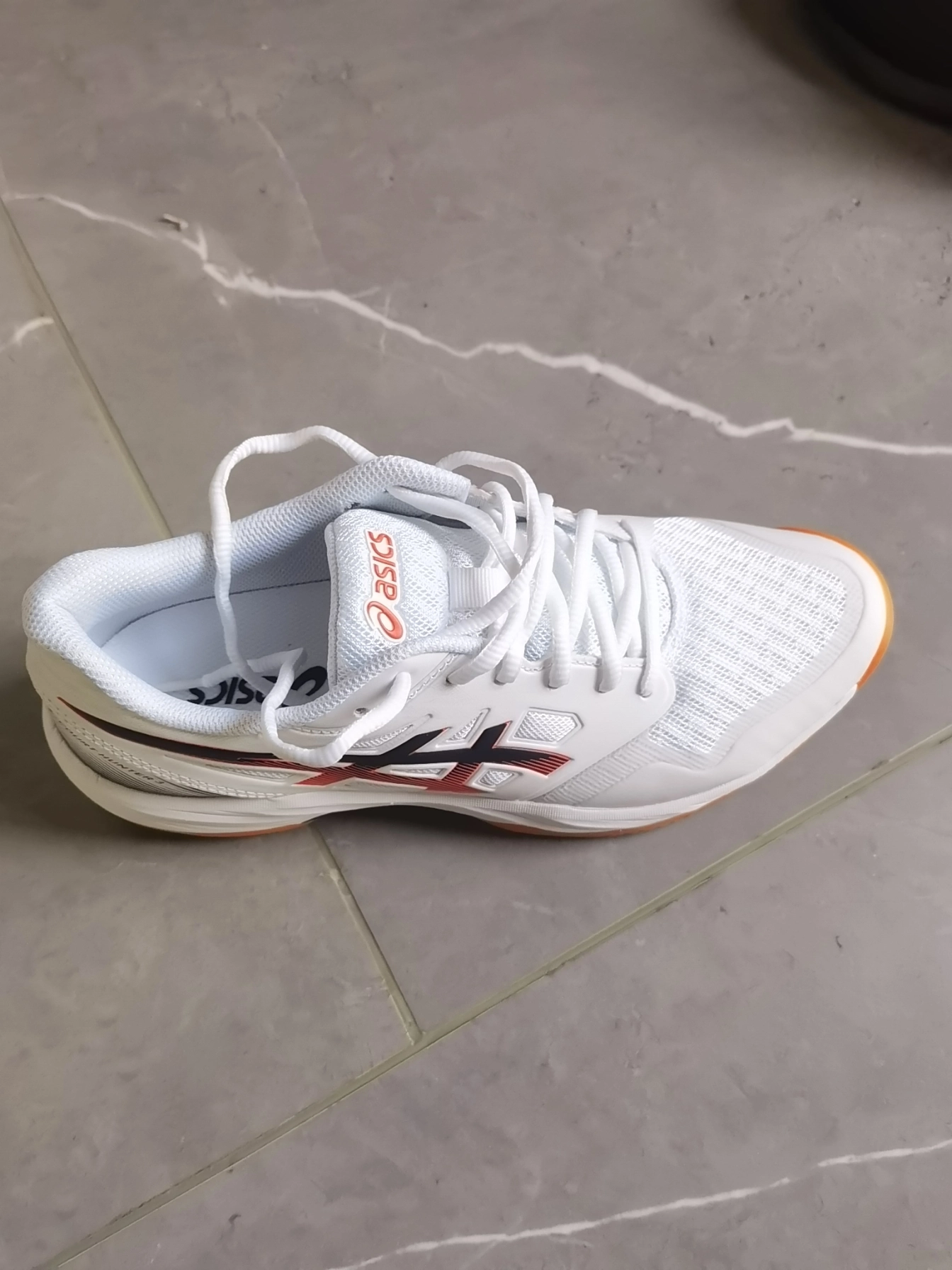 custom review-ASICS Gel Court Hunter 3 Устойчивый к истиранию Дышащая Низкая Обувь для Бадминтона Мужская Белая