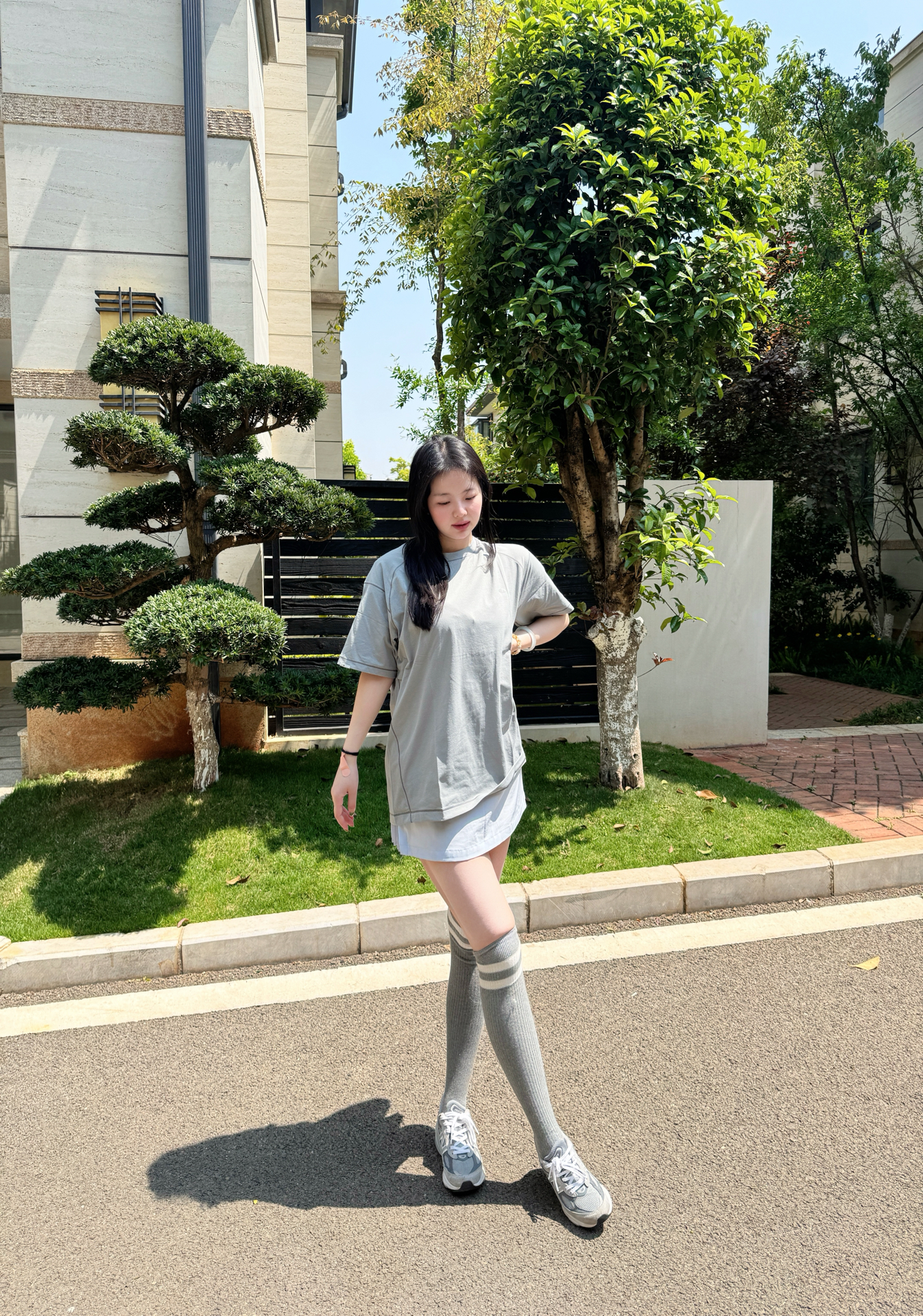 这件t恤成了我的体面打工人保鲜膜