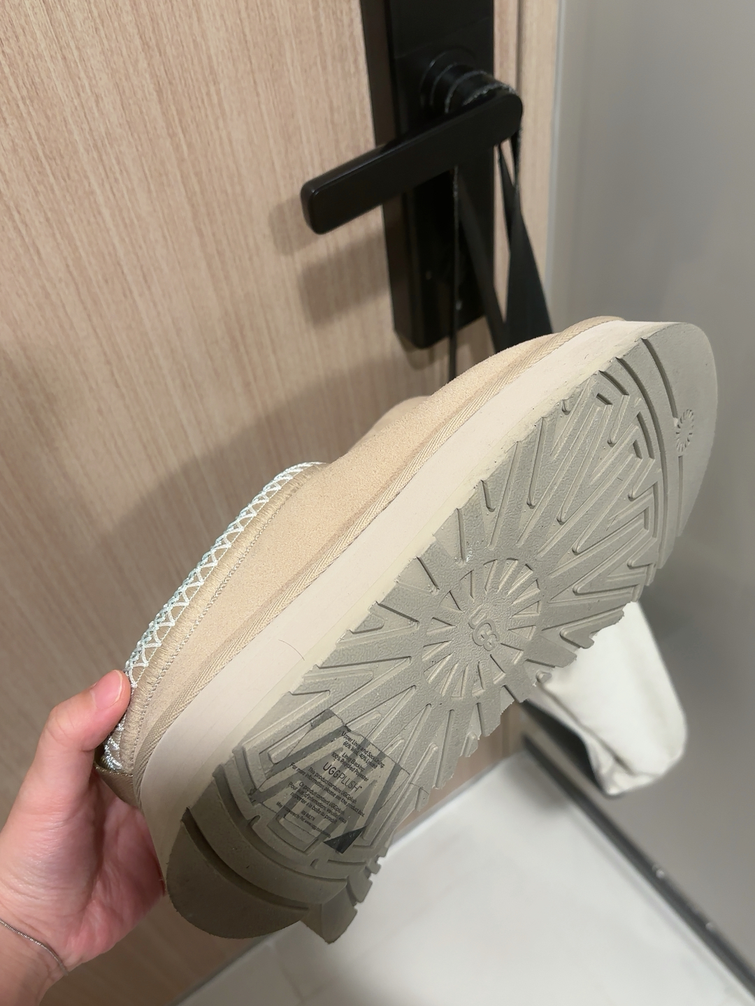 custom review-UGG Резиновая подошва устойчивая к истиранию домашние тапочки женские песочного цвета