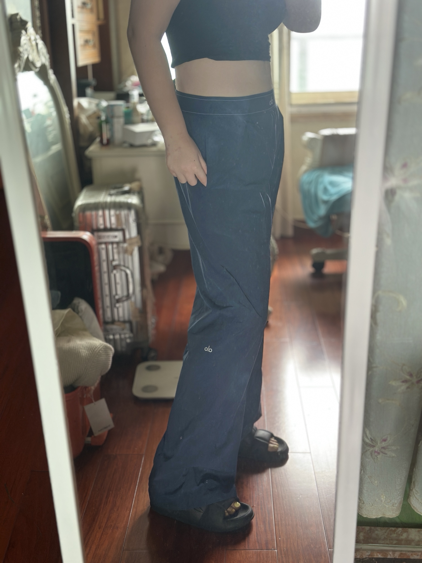 custom review-Alo Yoga Suit Up Костюм Брюки Женские