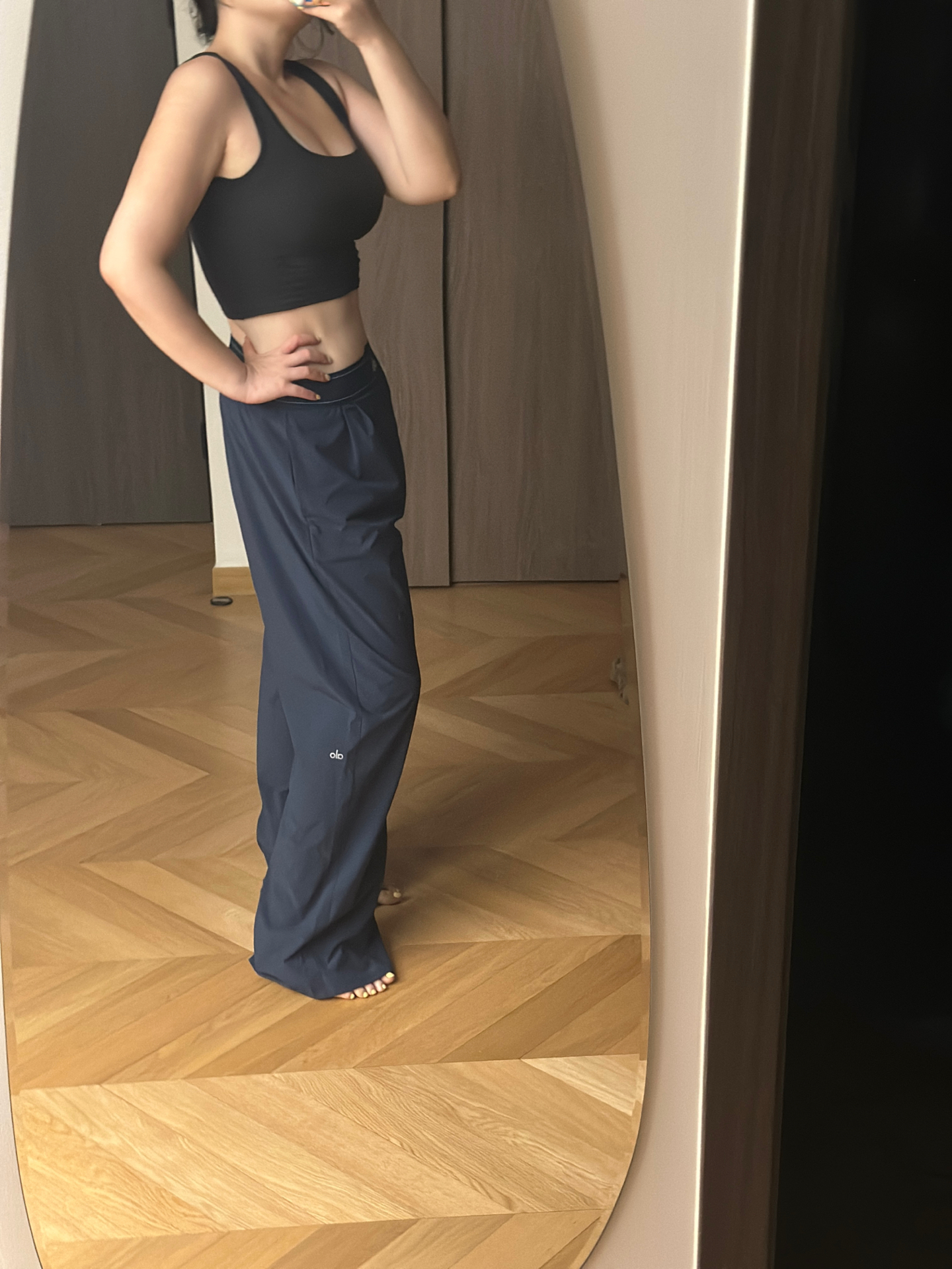 custom review-Alo Yoga Suit Up Костюм Брюки Женские