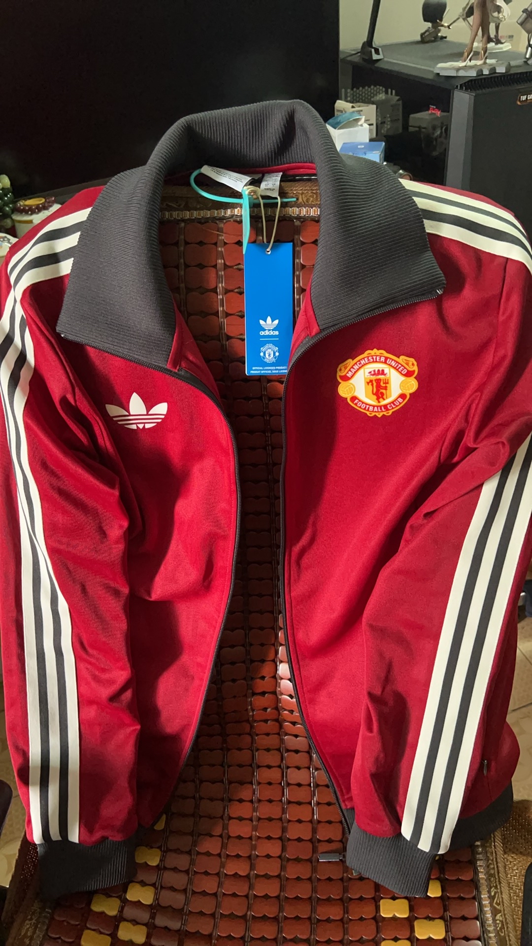 custom review-Adidas Originals MUFC MANCHESTER UNITED FW24 Куртка Мужская Victory Red