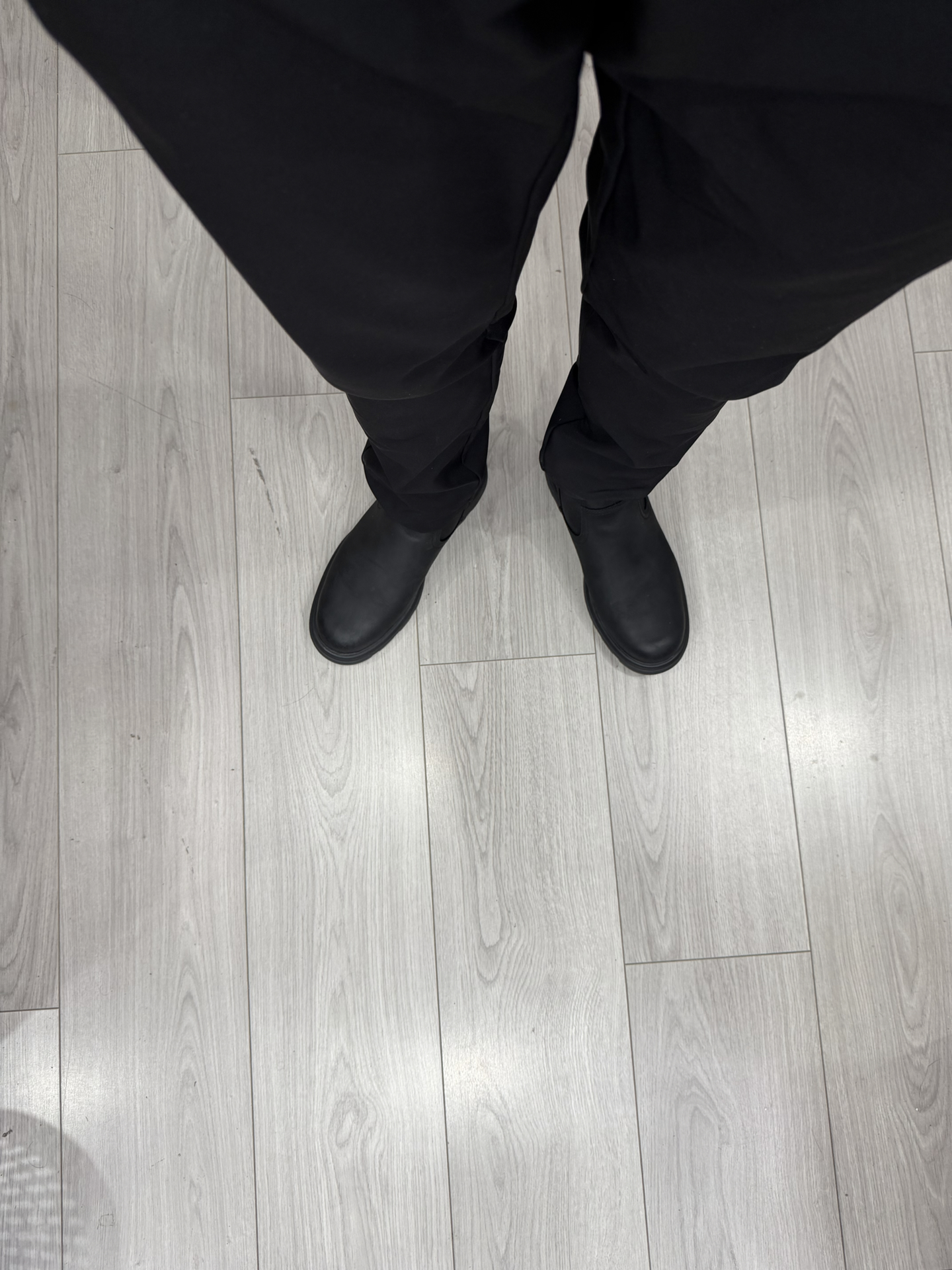 custom review-UGG Коровья кожа короткий челси мужской черный