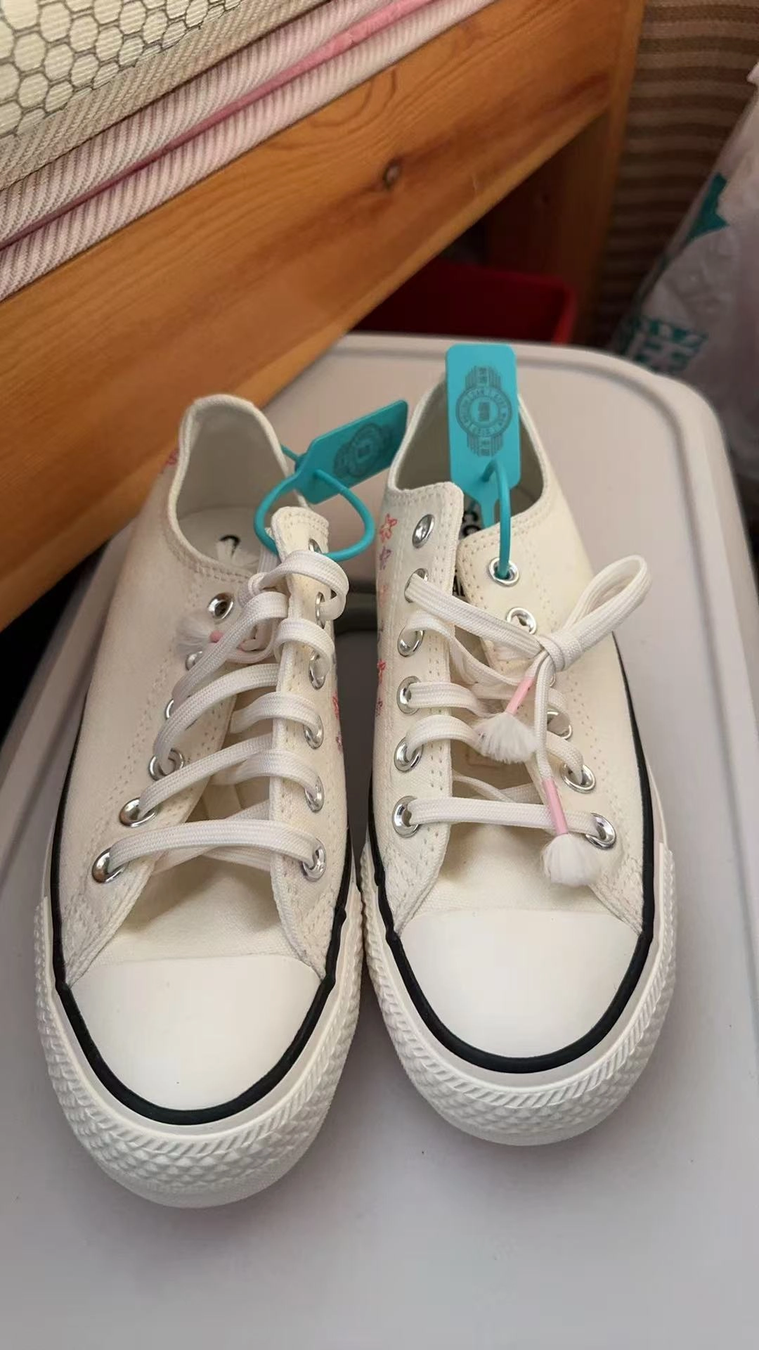 custom review-Converse Chuck Taylor All Star Легкий Низкий Топ Кеды Женские Белый Черный