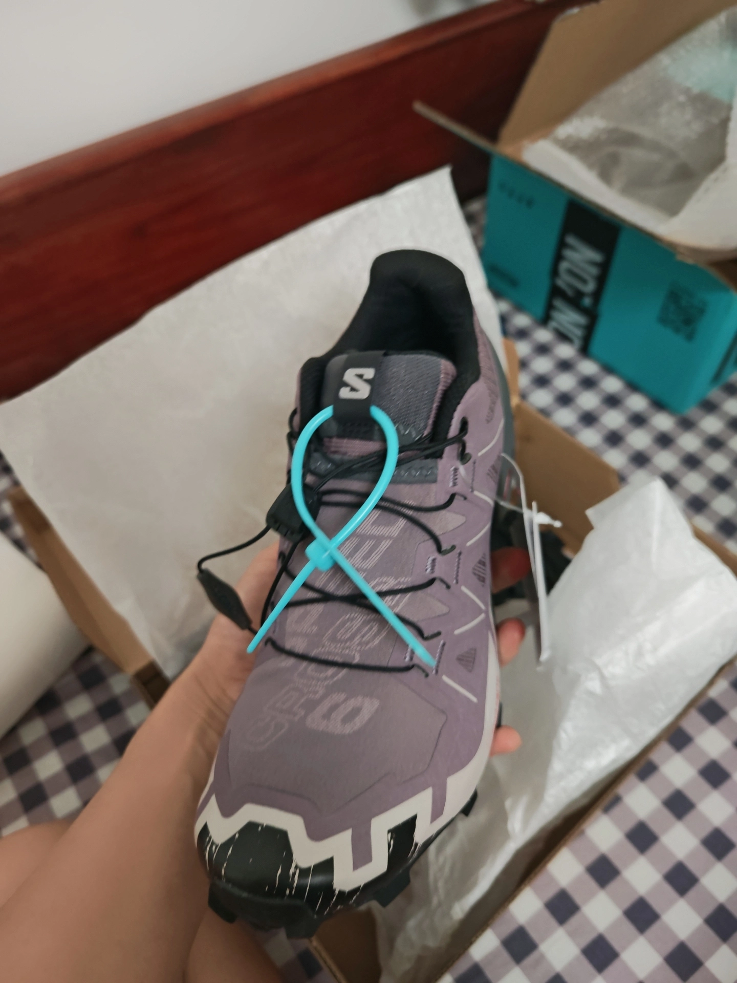 custom review-SALOMON Speedcross 6 Амортизация Поддержка Сцепление Низкий Топ Альпинистская Обувь Женская Фиолетовая Черная