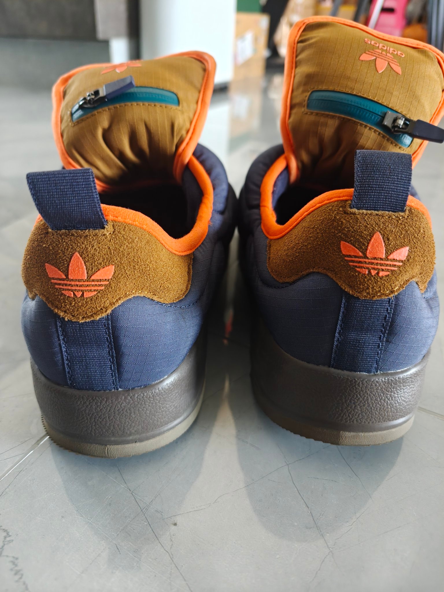 custom review-Adidas Originals Puffylette Slip Resistant Abrasion Resistant Низкий Топ Повседневная Обувь Унисекс Коричневый Синий