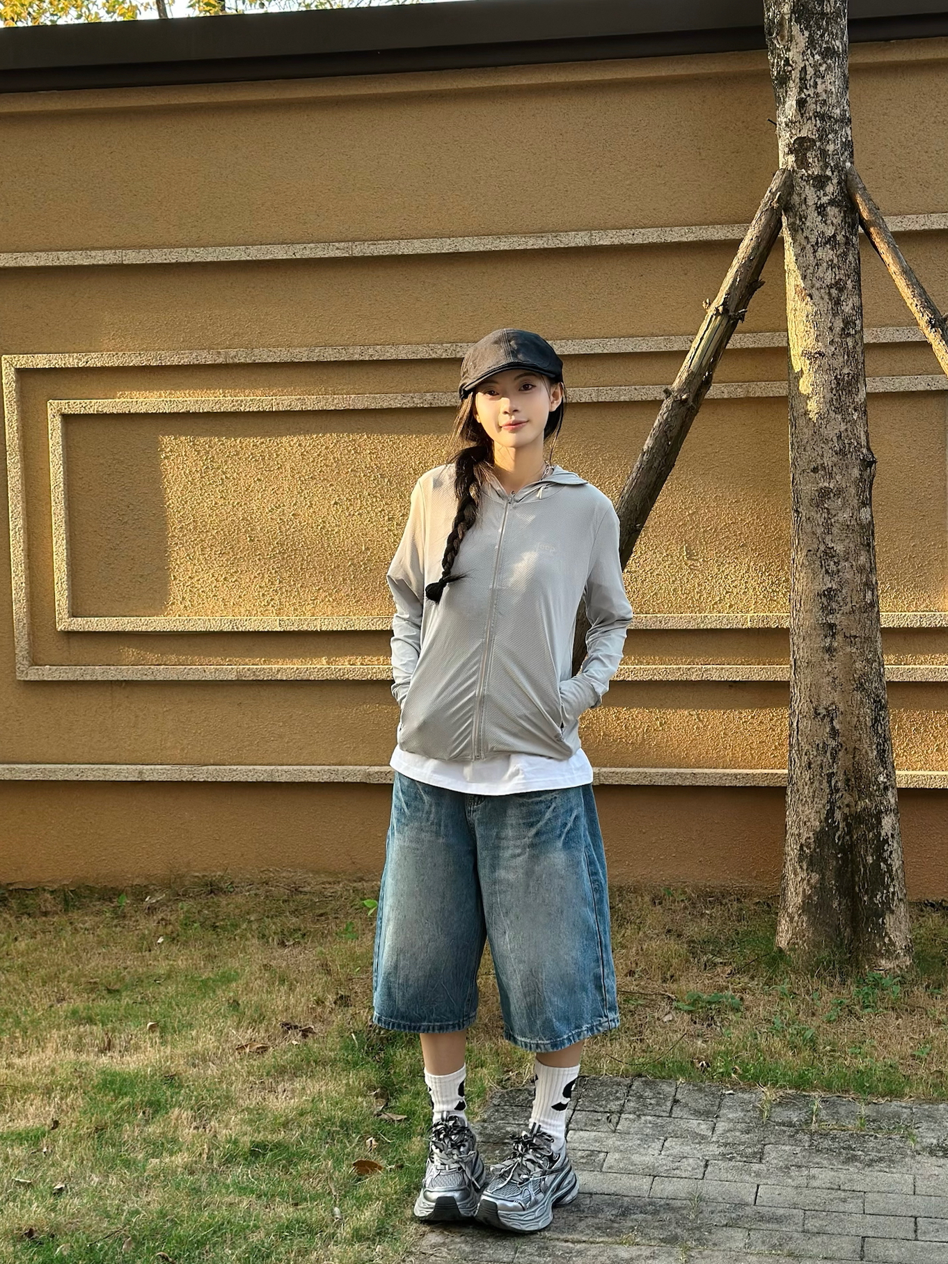 白衣白裤黑帽黑鞋 - 白衣服黑裤子白鞋配什么袜子 白衣白裤黑帽黑鞋 - 白衣服黑裤子白鞋配什么袜子（白衣服黑裤子白鞋子搭配好看吗） 行业资讯