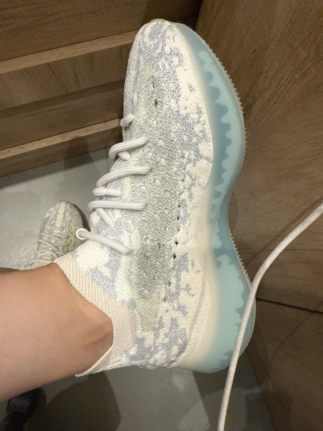 custom review-Adidas Originals Yeezy Boost 380 Амортизация Противоскользящий Аbrasion Resistant Покрытие Поддержка Легкий Низкий Топ