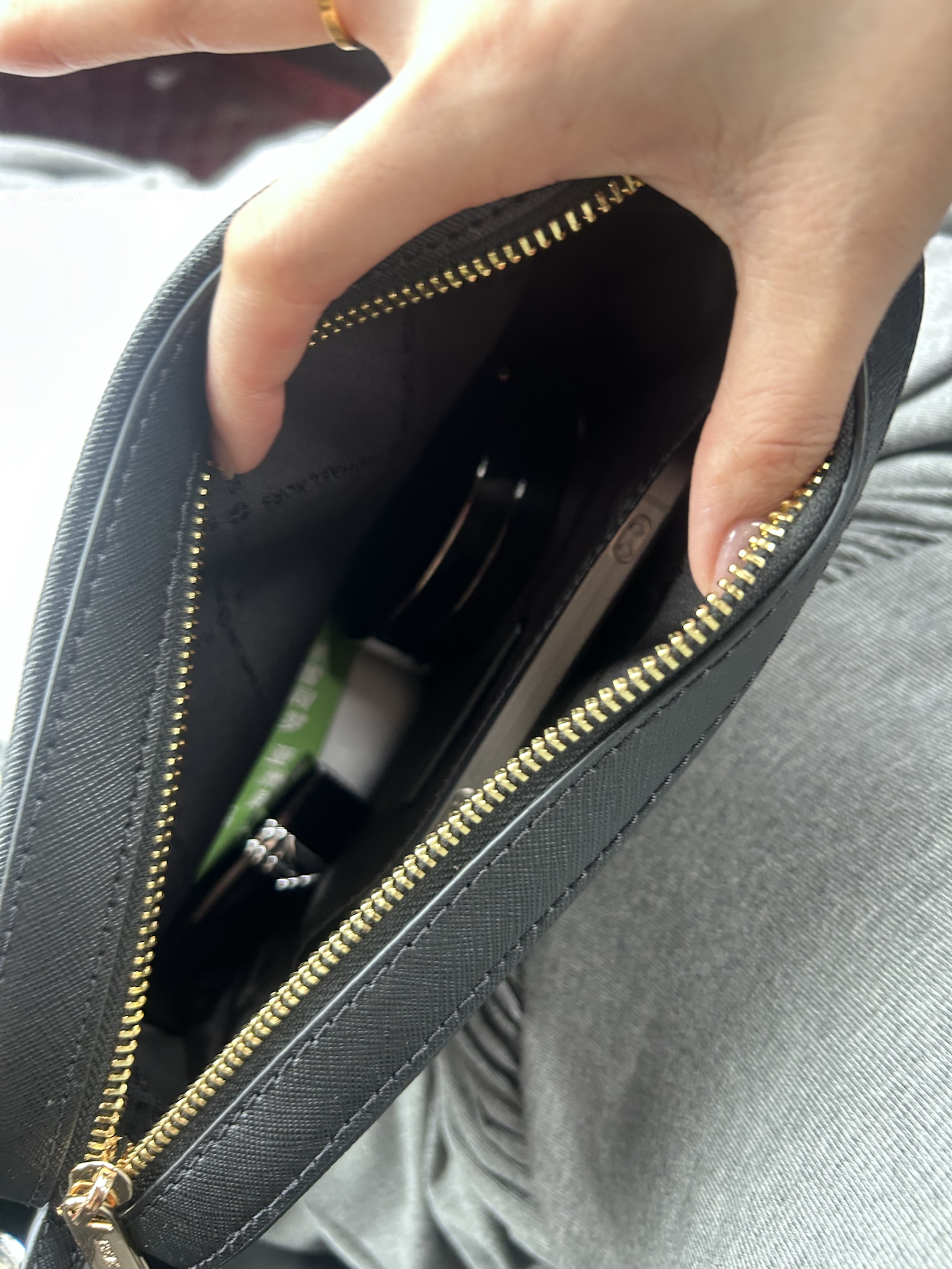 custom review-MICHAEL KORS Jet Set Кожа Коровья кожа Камера Сумка Сумка через плечо Большая Женская Черная