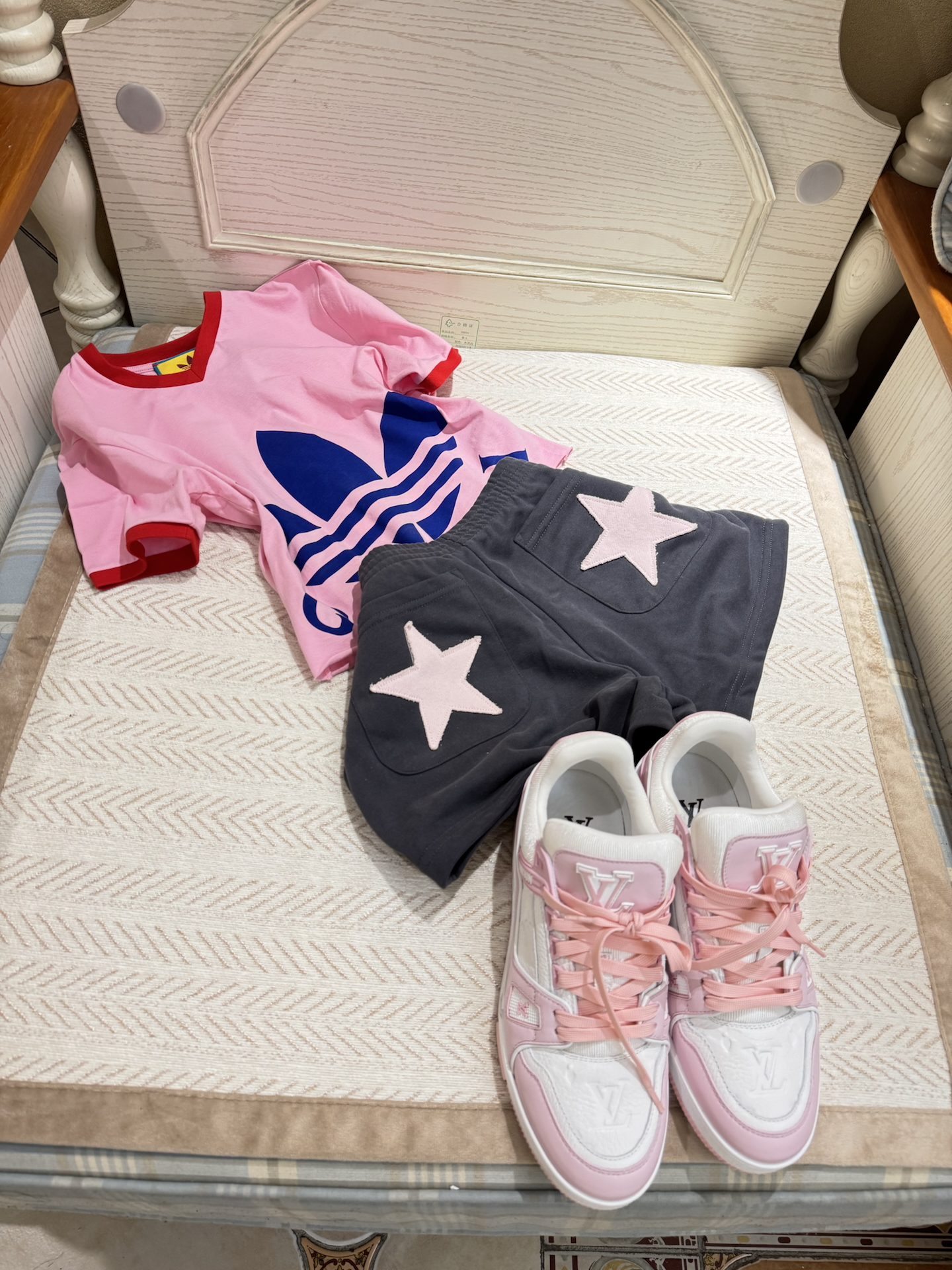custom review-GUCCI X ADIDAS ORIGINALS GUCCI X ADIDAS SS22 T Рубашка Женская Розовая