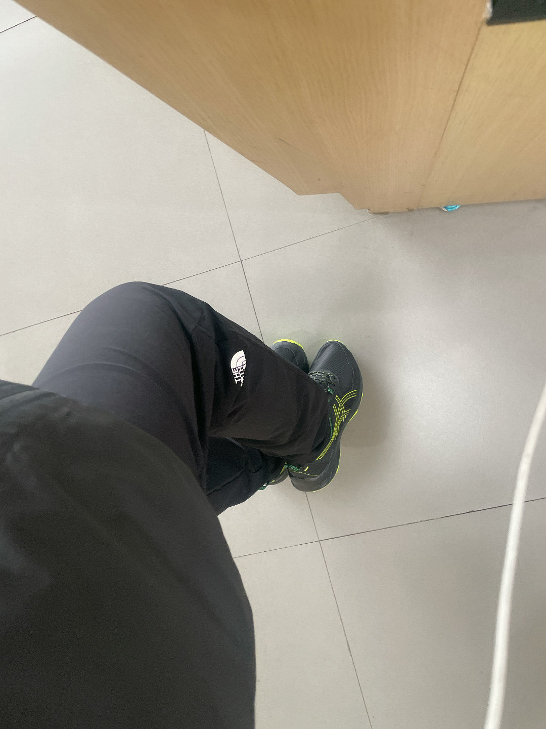 custom review-Asics Gel Venture 9 Устойчивые к истиранию Дышащие Низкие Беговые кроссовки Мужские Черные Желтые