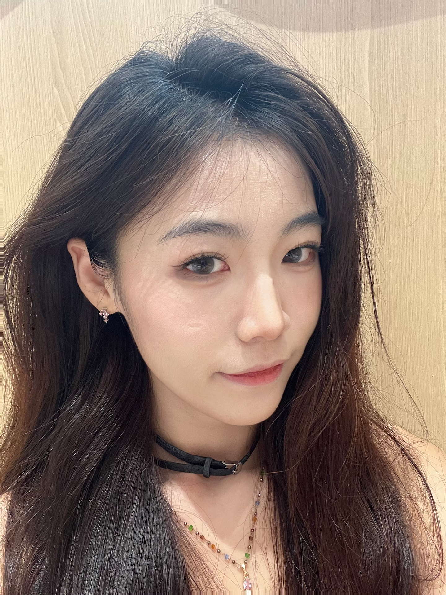 不对称耳钉
