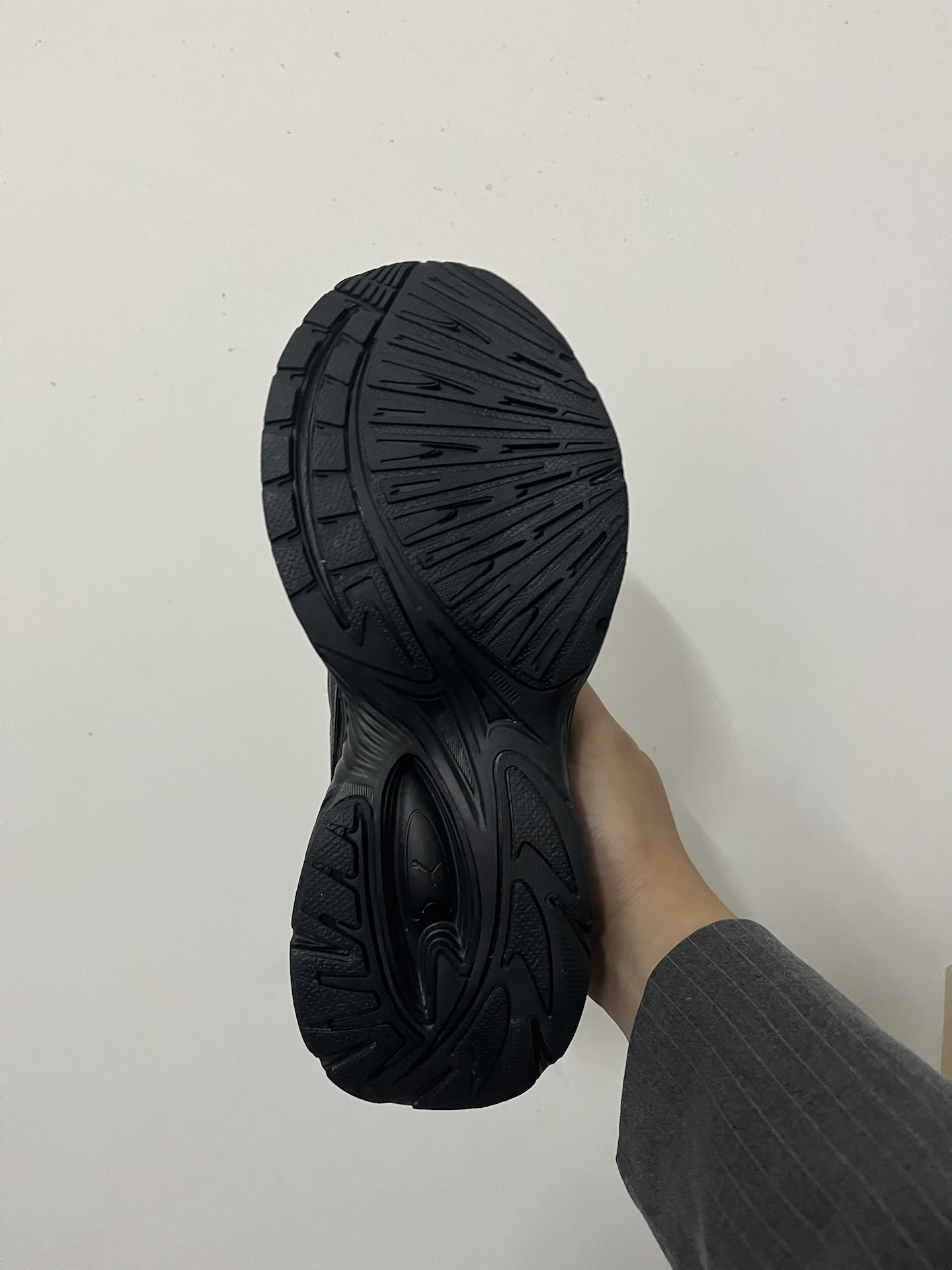 custom review-PUMA Morphic Шокаблокирующие Низкие Кеды с Противоскользящим Дном Унисекс Черные