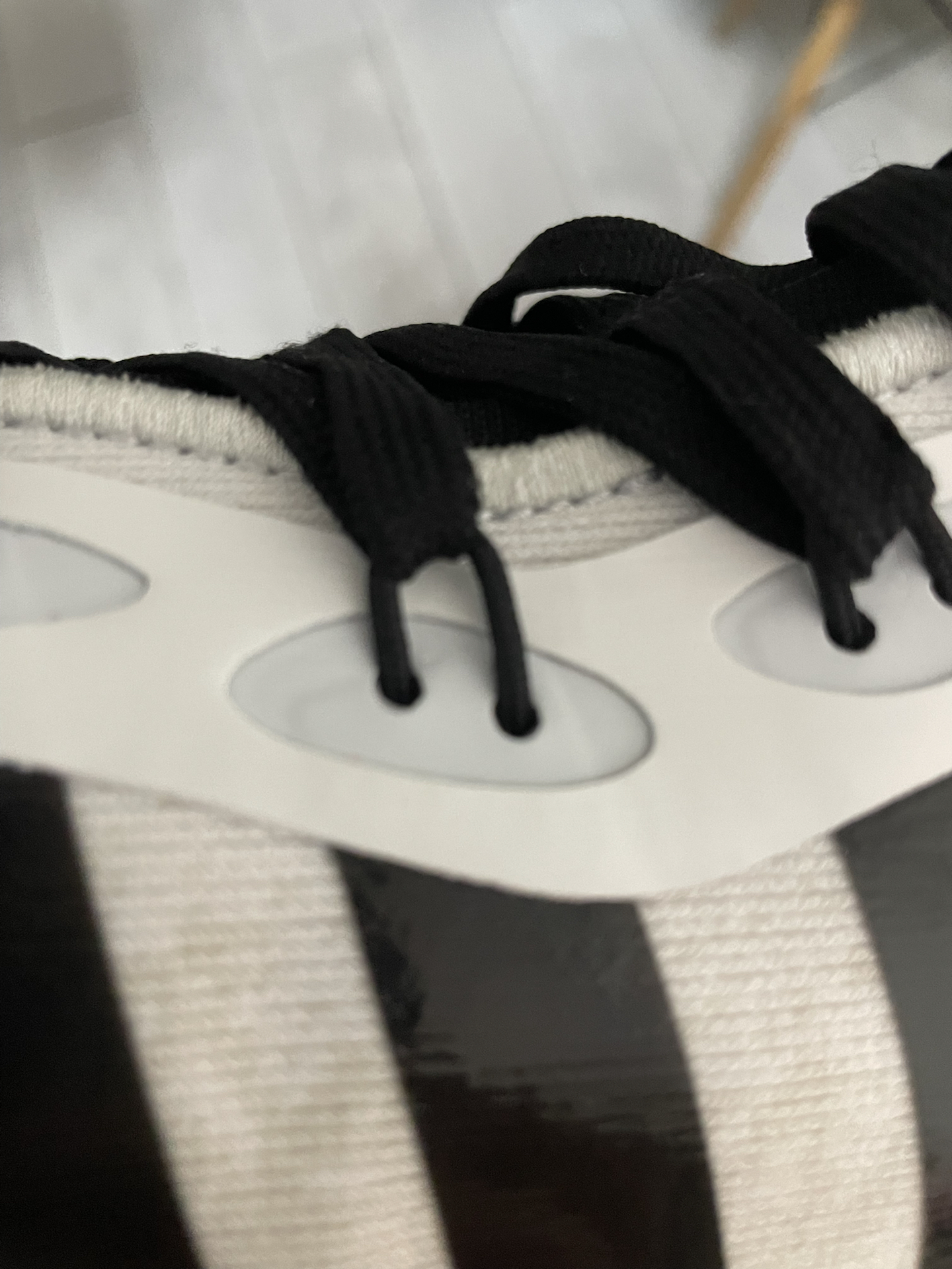 custom review-Adidas Trae Young 3,0 Амортизаторы Устойчивые к истиранию Низкий Топ Баскетбольные Кроссовки Мужские Белые