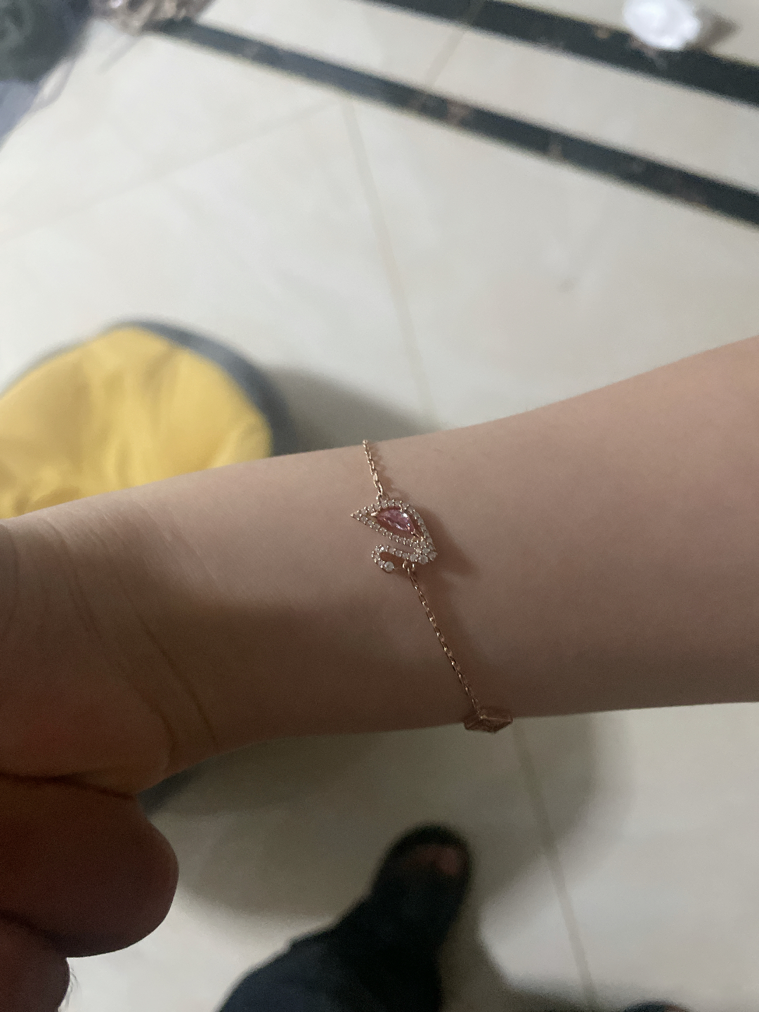 custom review-Swarovski Браслеты Женские Розовые