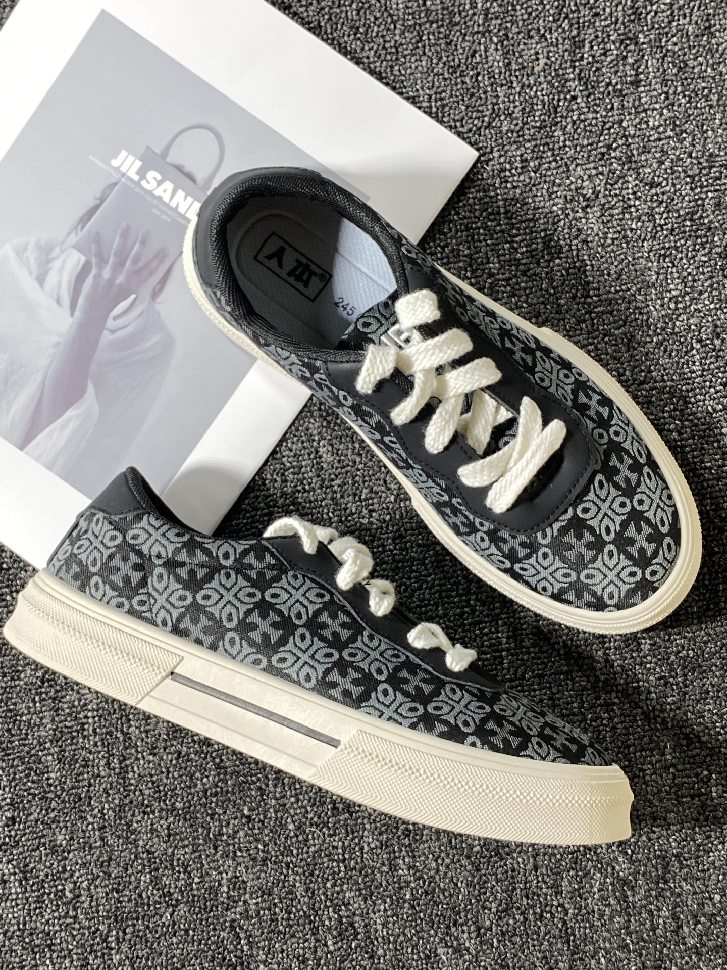 这双印花帆布鞋,真的太爱啦!