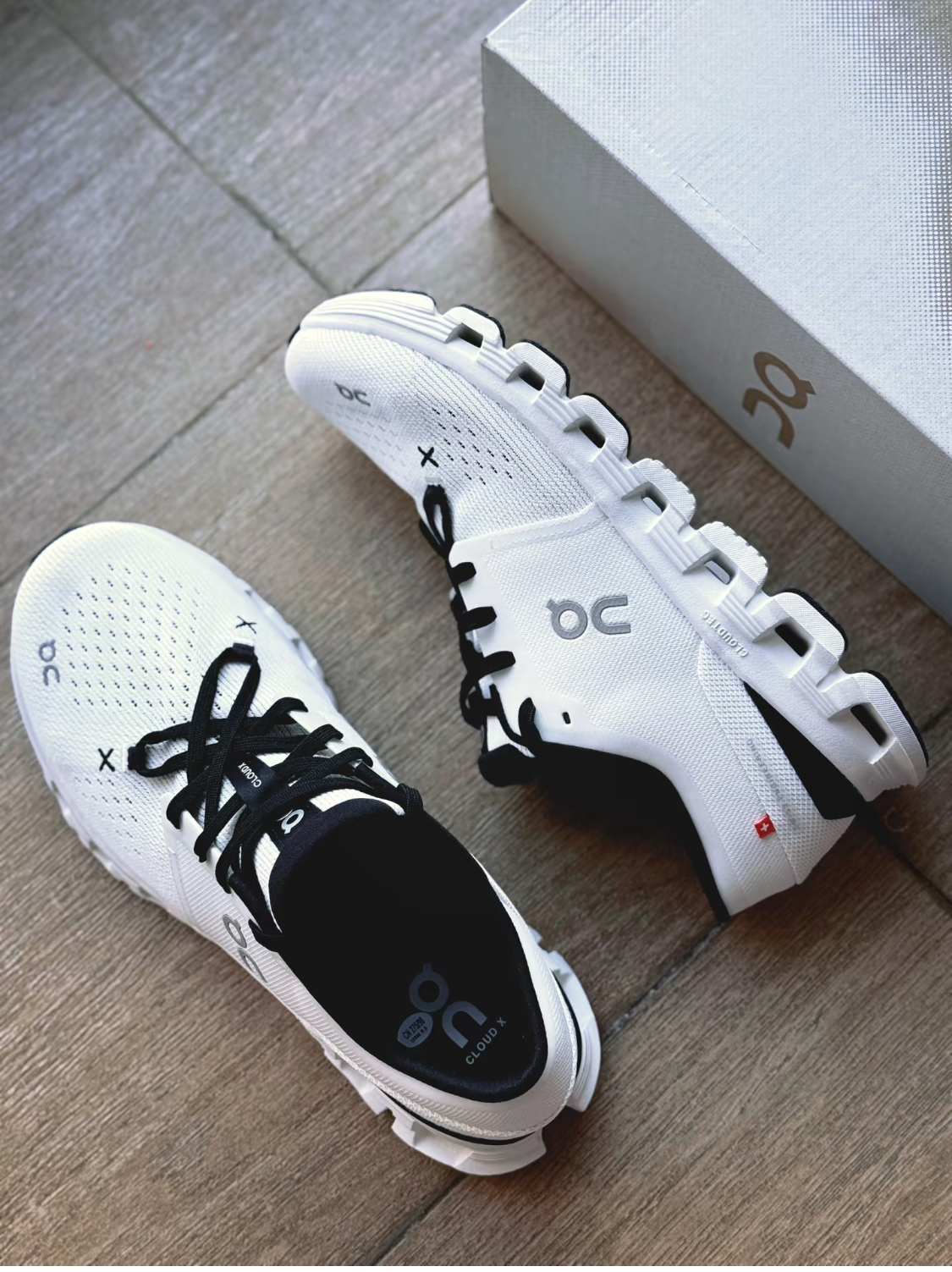 custom review-On Cloud X4 Slip-Resistant и Abrasion-Resistant Поддержка Низкий Топ Кроссовки для тренировок Мужской Экрю