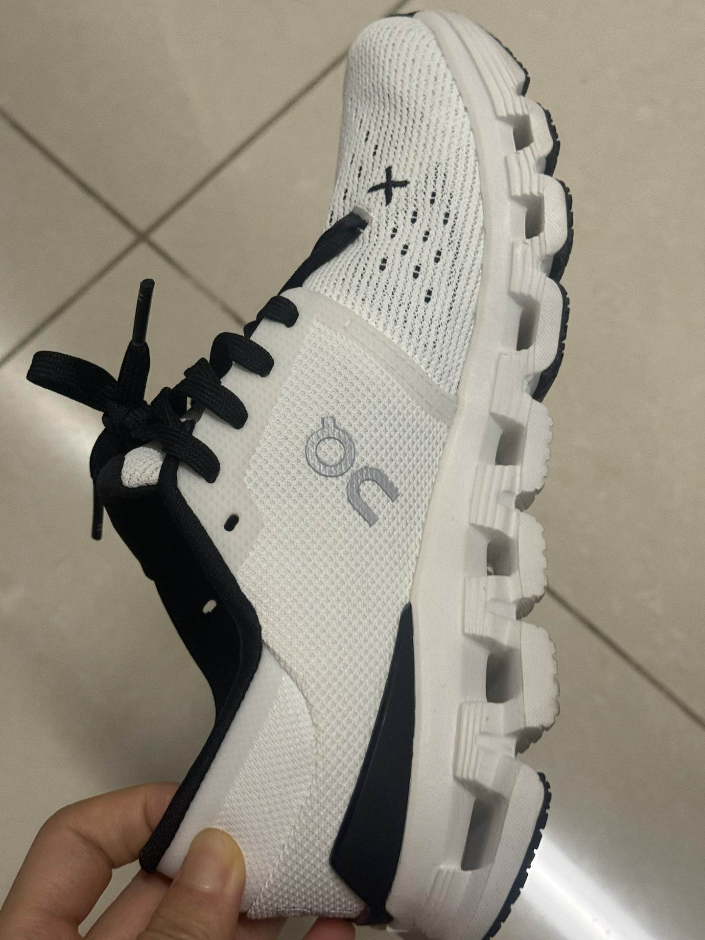 custom review-On Cloud X4 Нескользящие Низкие Кроссовки для тренировок с поддержкой женские белые серый черный