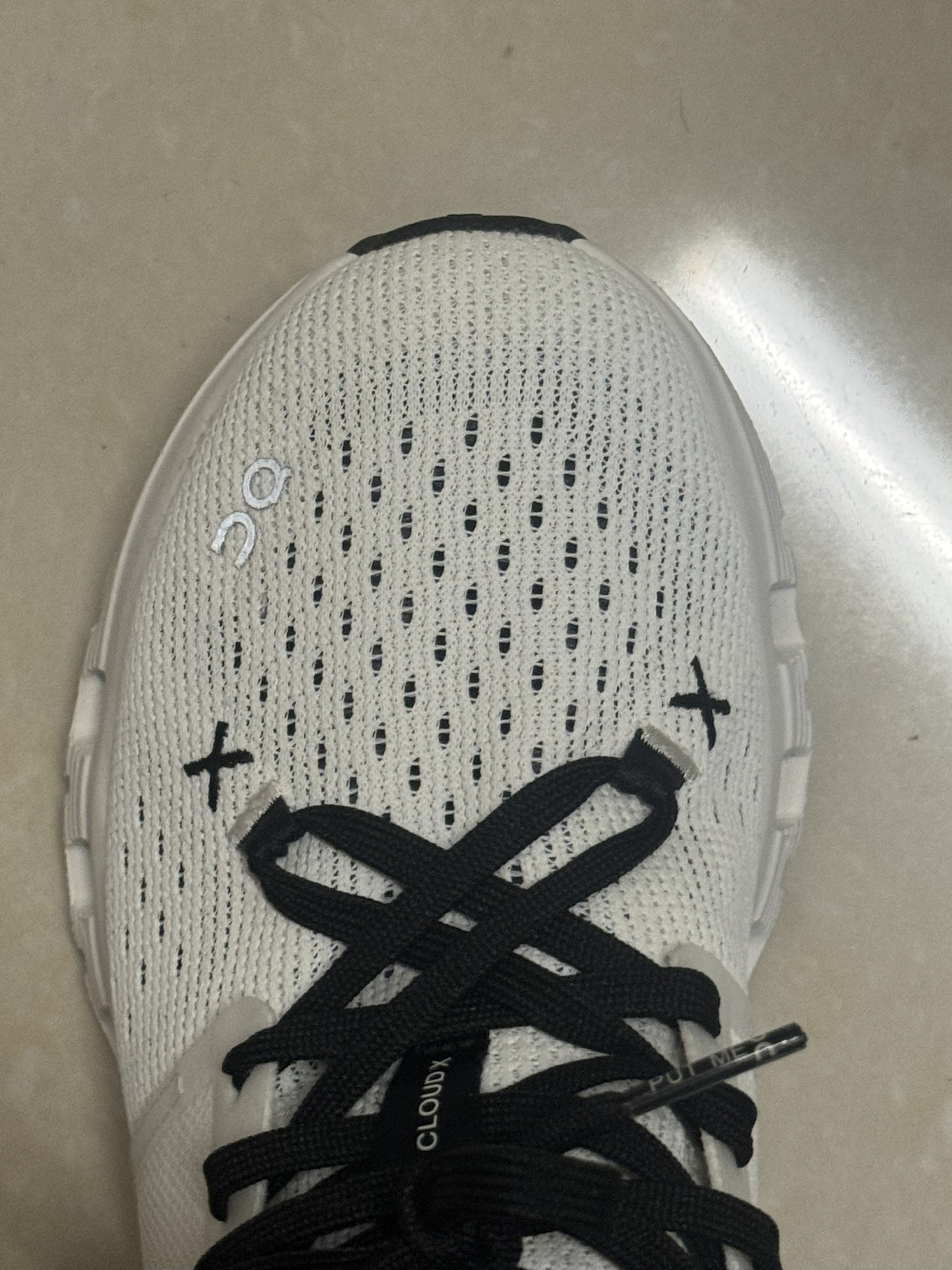 custom review-On Cloud X4 Нескользящие Низкие Кроссовки для тренировок с поддержкой женские белые серый черный