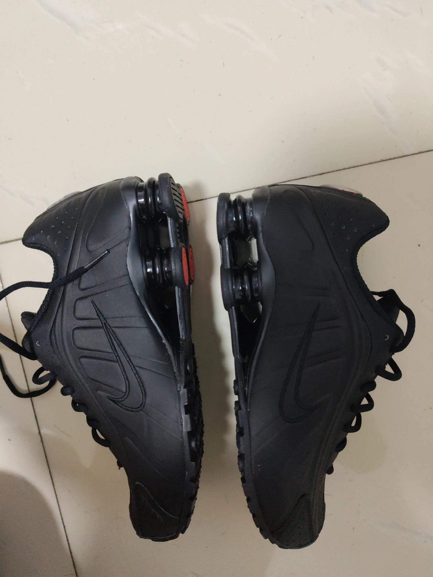 custom review-Nike Shox R4 Амортизация Дышащий Легкий Низкий Топ Воздушная Подушка Повседневная Городская Коммутация Беговые Кроссовки Женские Черный